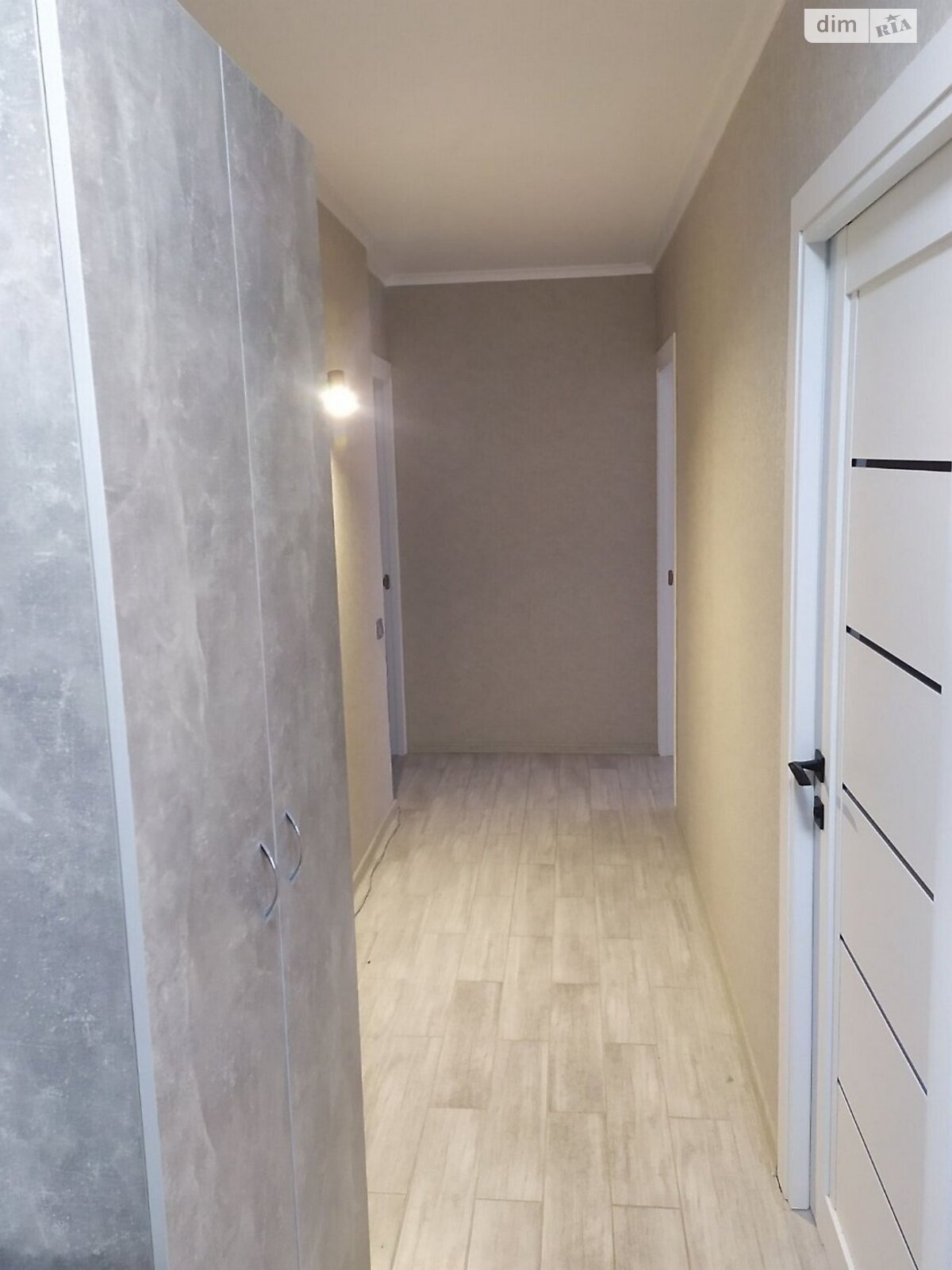 Продаж трикімнатної квартири в Харкові, на вул. Біблика 1Г, район ХТЗ фото 1 Продаж трикімнатної квартири в Харкові, на вул. Біблика 1Г, район ХТЗ фото 1