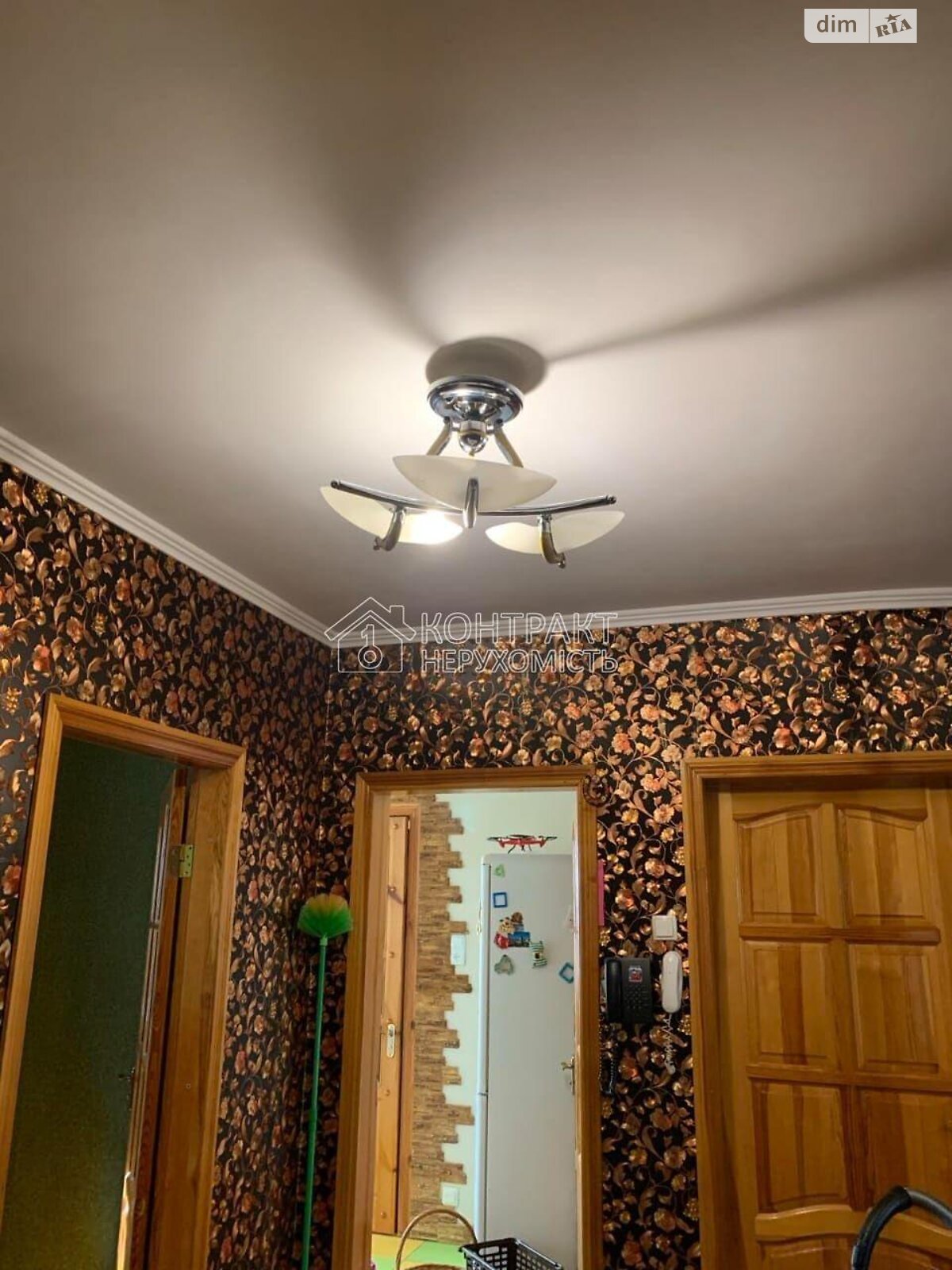 Продажа трехкомнатной квартиры в Харькове, на ул. Библика, район ХТЗ фото 1 Продажа трехкомнатной квартиры в Харькове, на ул. Библика, район ХТЗ фото 1