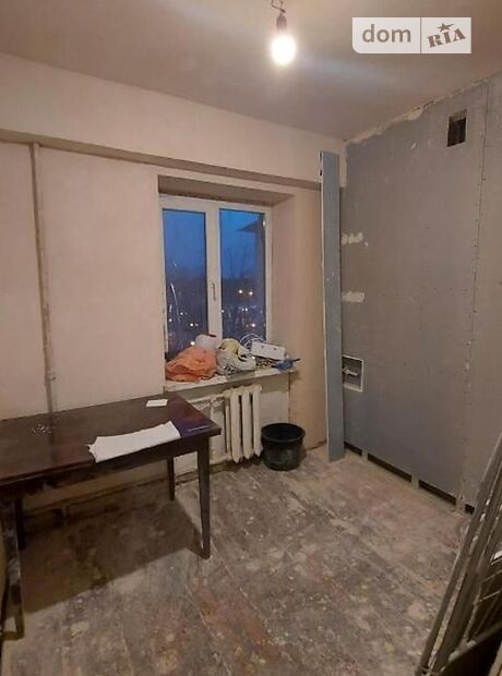 Продажа двухкомнатной квартиры в Харькове, на просп. Александровский 160/32 район ХТЗ фото 1 Продажа двухкомнатной квартиры в Харькове, на просп. Александровский 160/32 район ХТЗ фото 1