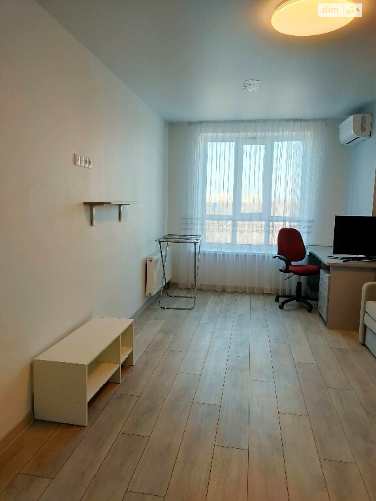 Продаж однокімнатної квартири в Харкові, на просп. Героїв Харкова 268, район Індустріальний фото 1