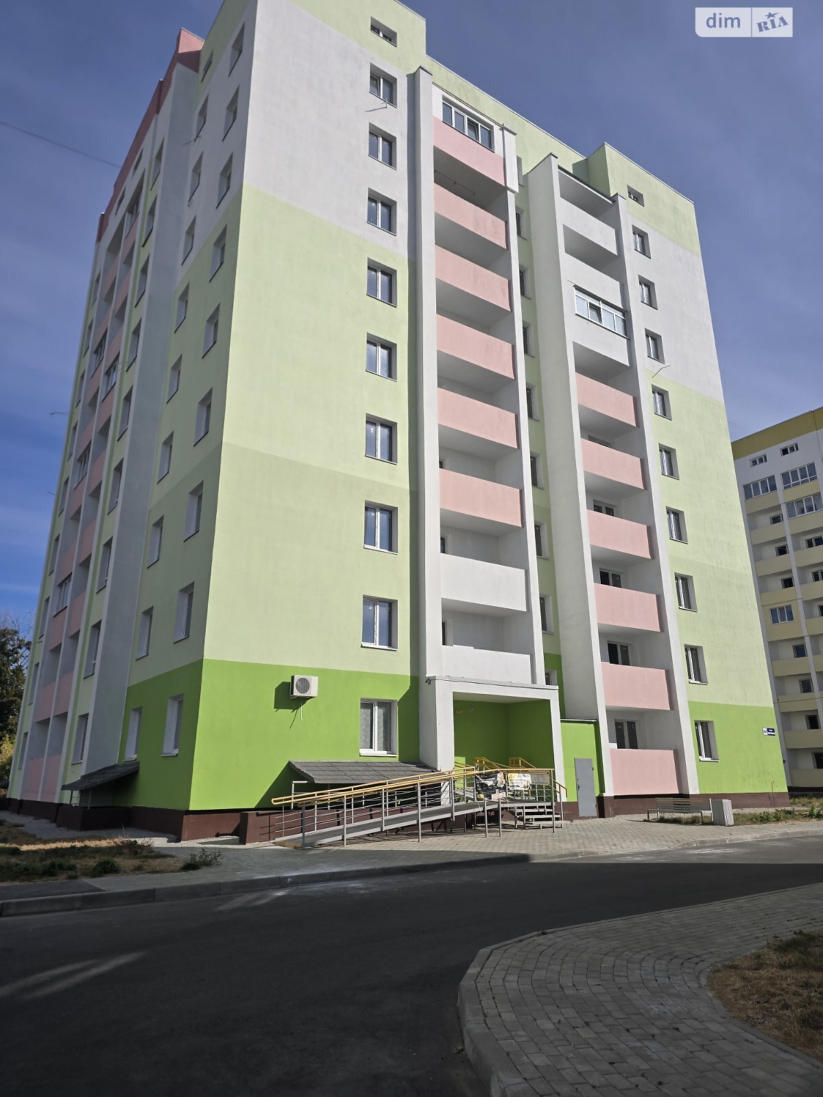 Продажа однокомнатной квартиры в Харькове, на просп. Героев Харькова 270, район Индустриальный фото 1 Продажа однокомнатной квартиры в Харькове, на просп. Героев Харькова 270, район Индустриальный фото 1