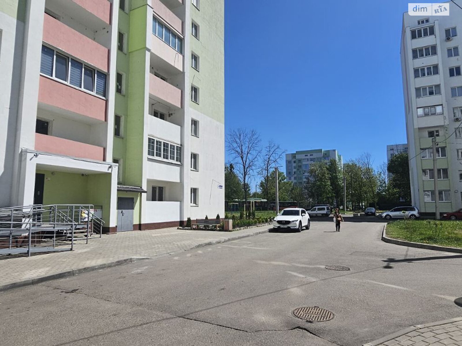 Продажа однокомнатной квартиры в Харькове, на просп. Героев Харькова 270, район Индустриальный фото 1 Продажа однокомнатной квартиры в Харькове, на просп. Героев Харькова 270, район Индустриальный фото 1