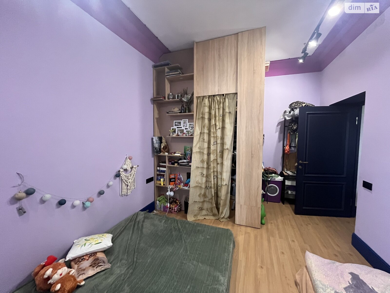 Продаж трикімнатної квартири в Харкові, на вул. Сергія Тархова, район Індустріальний фото 1 Продаж трикімнатної квартири в Харкові, на вул. Сергія Тархова, район Індустріальний фото 1