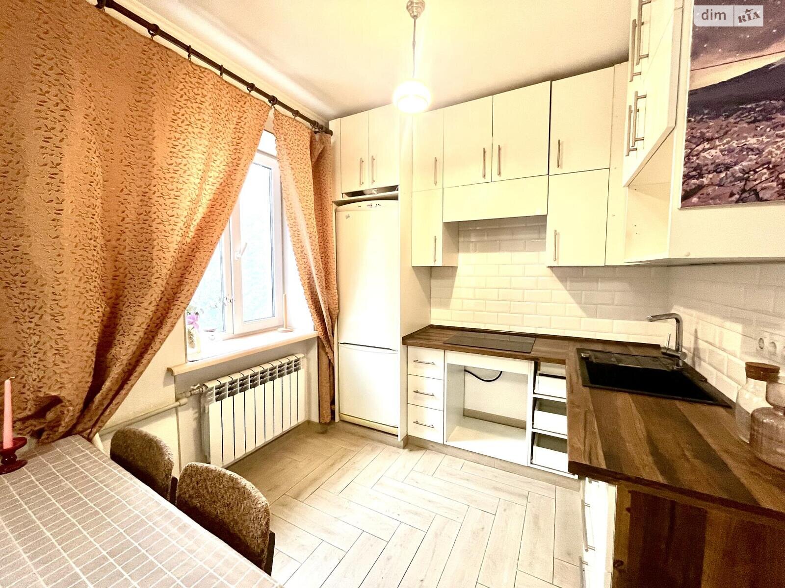 Продаж однокімнатної квартири в Харкові, на вул. Велика Панасівська 195, район Іванівка фото 1 Продаж однокімнатної квартири в Харкові, на вул. Велика Панасівська 195, район Іванівка фото 1