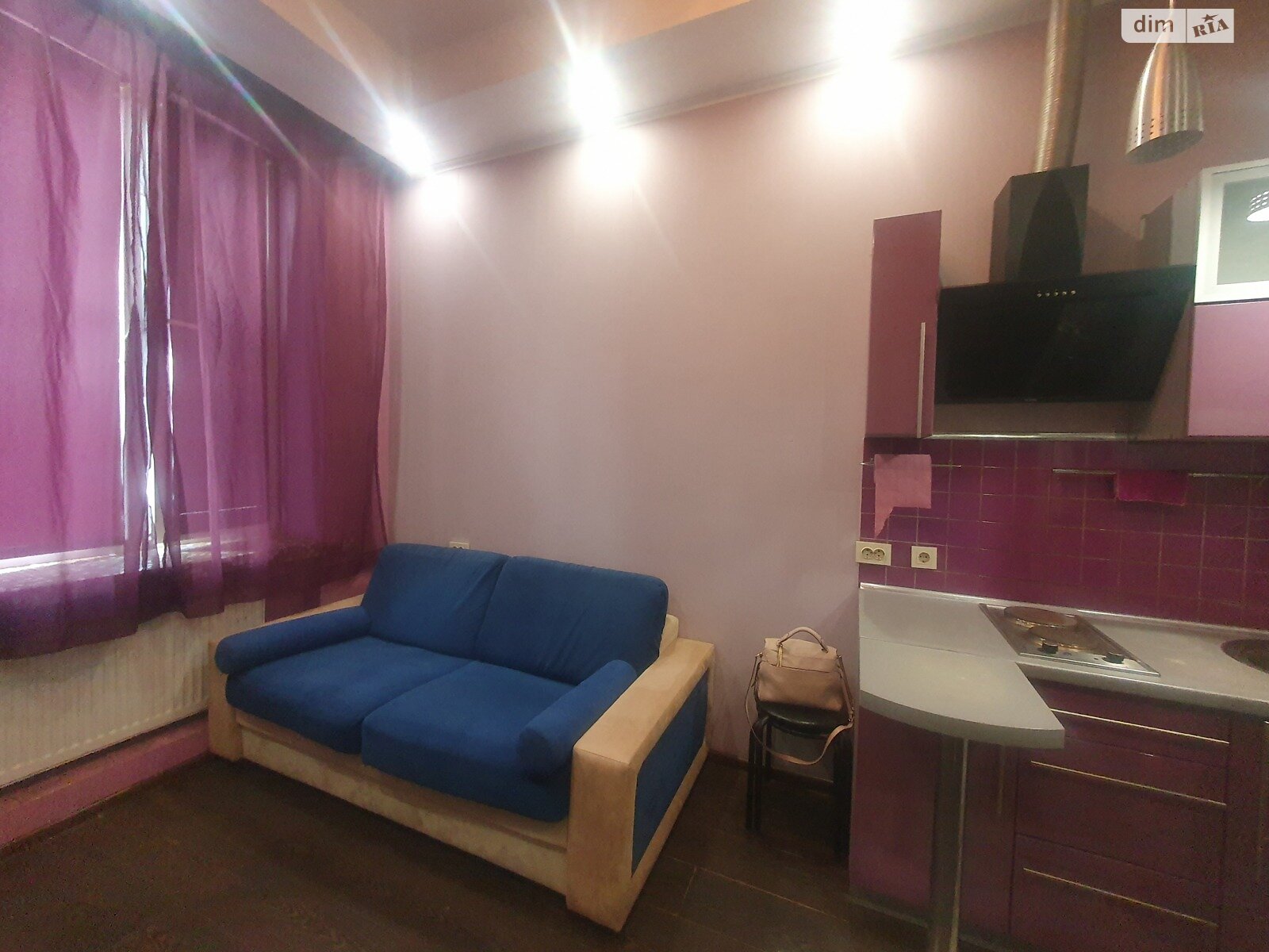 Продаж однокімнатної квартири в Харкові, на вул. Велика Панасівська 108, район Іванівка фото 1