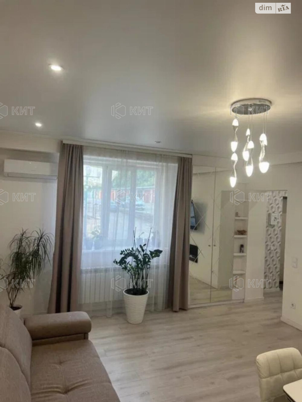 Продаж трикімнатної квартири в Харкові, на вул. Новоолександрівська 54А, район Журавлiвка фото 1 Продаж трикімнатної квартири в Харкові, на вул. Новоолександрівська 54А, район Журавлiвка фото 1