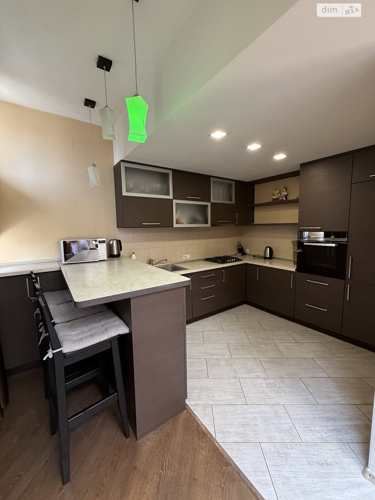 Продажа трехкомнатной квартиры в Харькове, на ул. Новоалександровская 54А, район Журавлевка фото 1