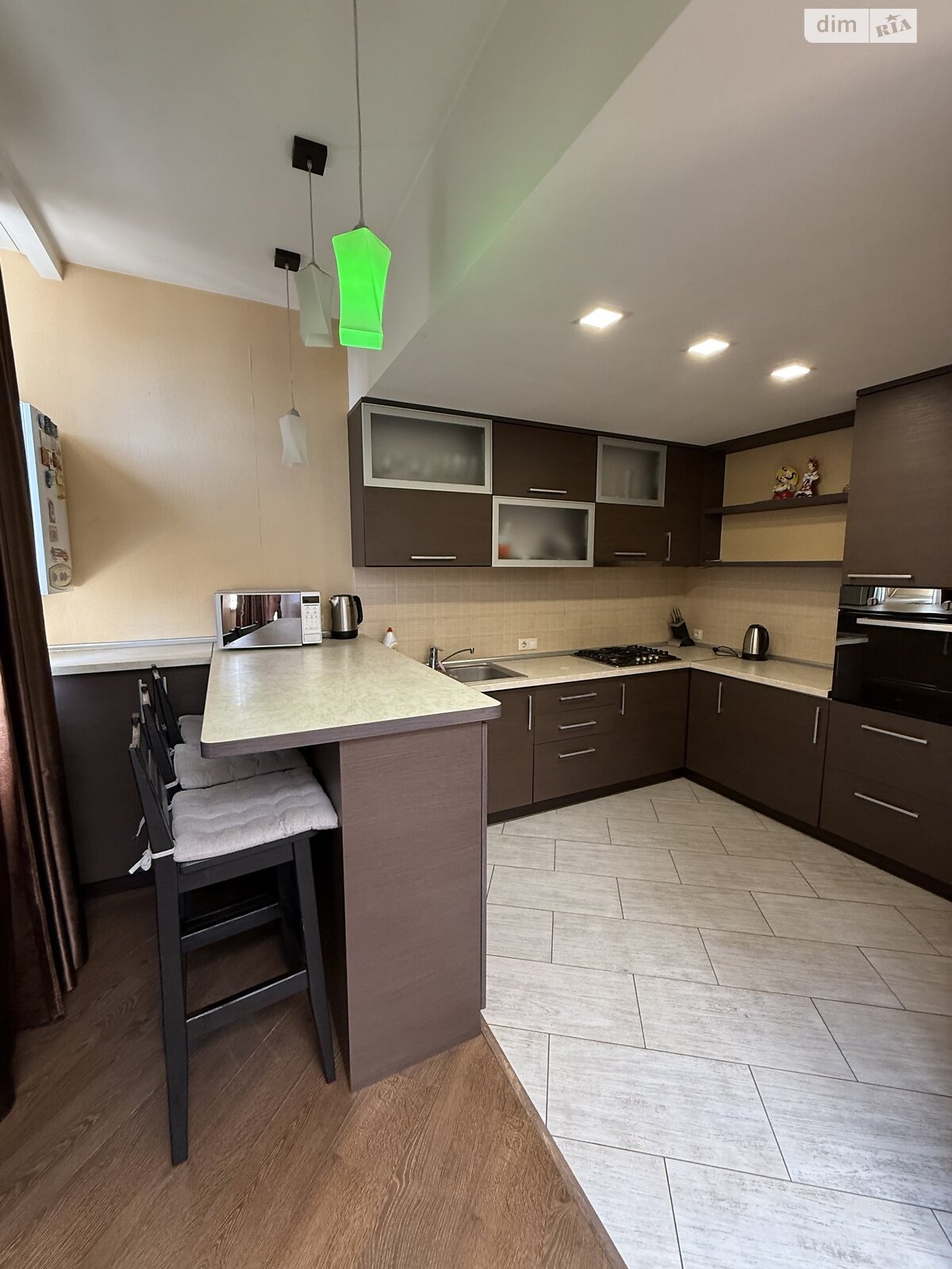 Продажа трехкомнатной квартиры в Харькове, на ул. Новоалександровская 54А, район Журавлевка фото 1