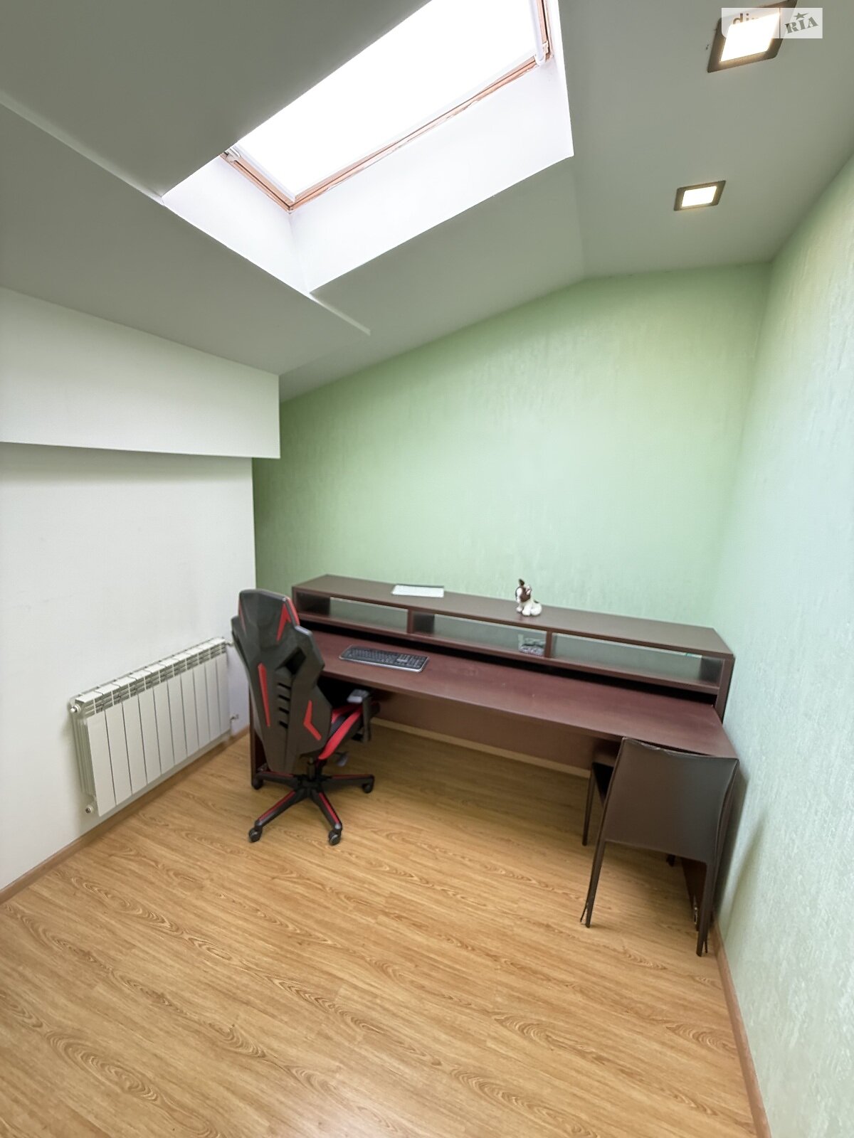 Продажа трехкомнатной квартиры в Харькове, на ул. Новоалександровская 54А, район Журавлевка фото 1