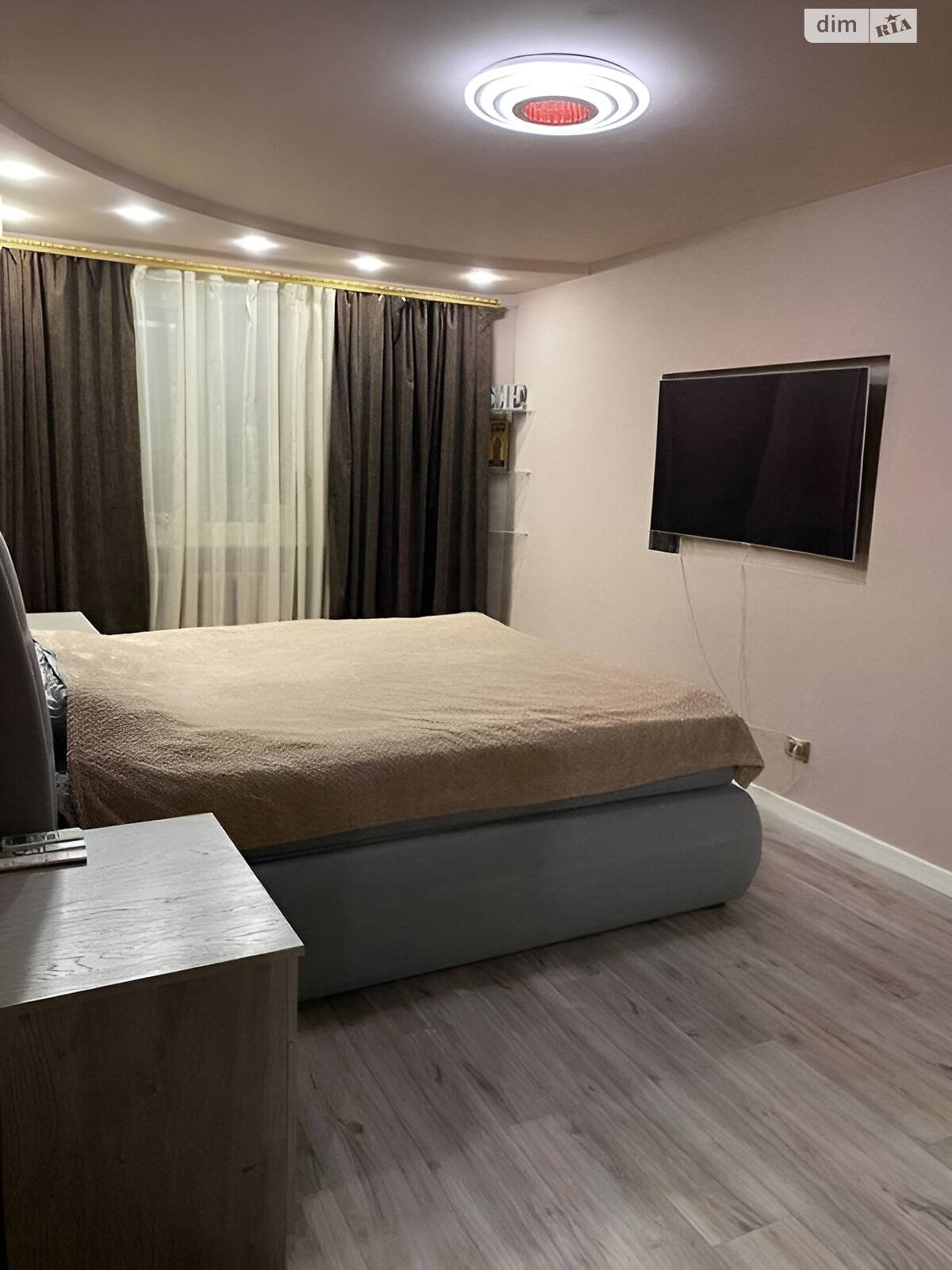 Продажа трехкомнатной квартиры в Харькове, на ул. Каденюка 33, кв. 24, фото 1 Продажа трехкомнатной квартиры в Харькове, на ул. Каденюка 33, кв. 24, фото 1
