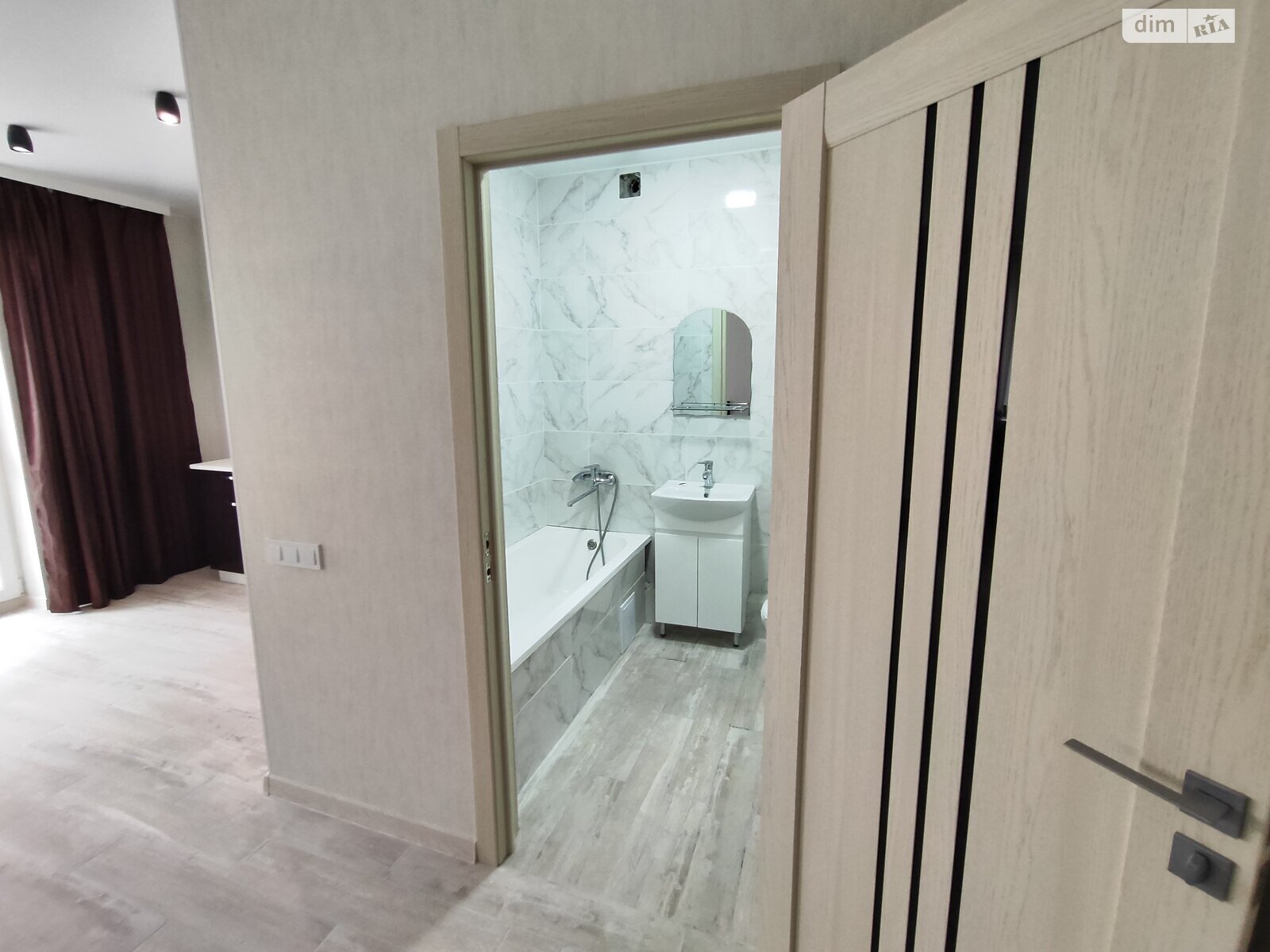 Продаж однокімнатної квартири в Харкові, на вул. Академіка Барабашова 10Б, район Київський фото 1 Продаж однокімнатної квартири в Харкові, на вул. Академіка Барабашова 10Б, район Київський фото 1