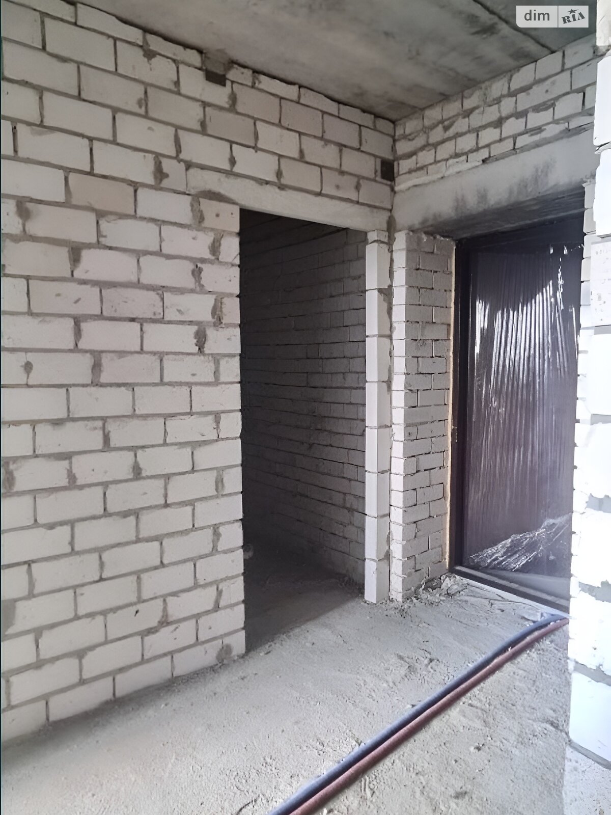 Продаж однокімнатної квартири в Харкові, на вул. Академіка Барабашова 14Б, район Київський фото 1 Продаж однокімнатної квартири в Харкові, на вул. Академіка Барабашова 14Б, район Київський фото 1