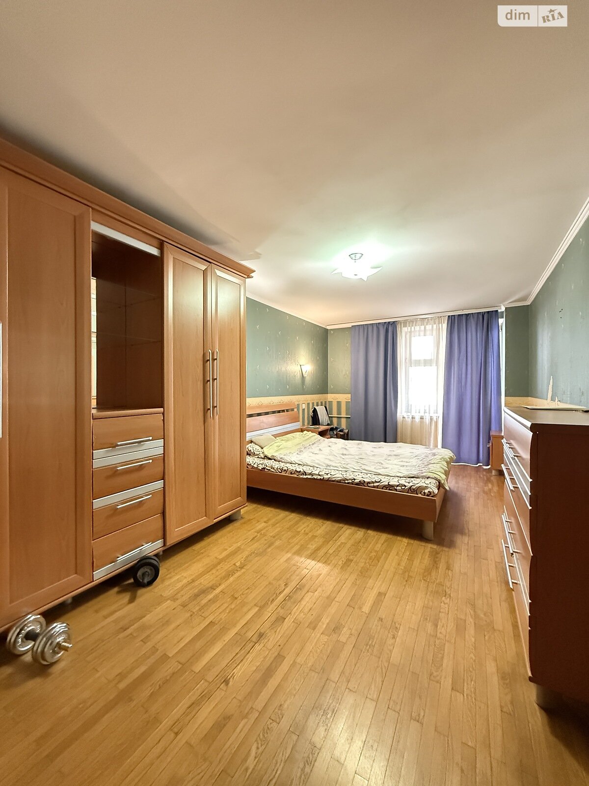 Продаж трикімнатної квартири в Харкові, на вул. Академіка Барабашова 30, район Київський фото 1 Продаж трикімнатної квартири в Харкові, на вул. Академіка Барабашова 30, район Київський фото 1