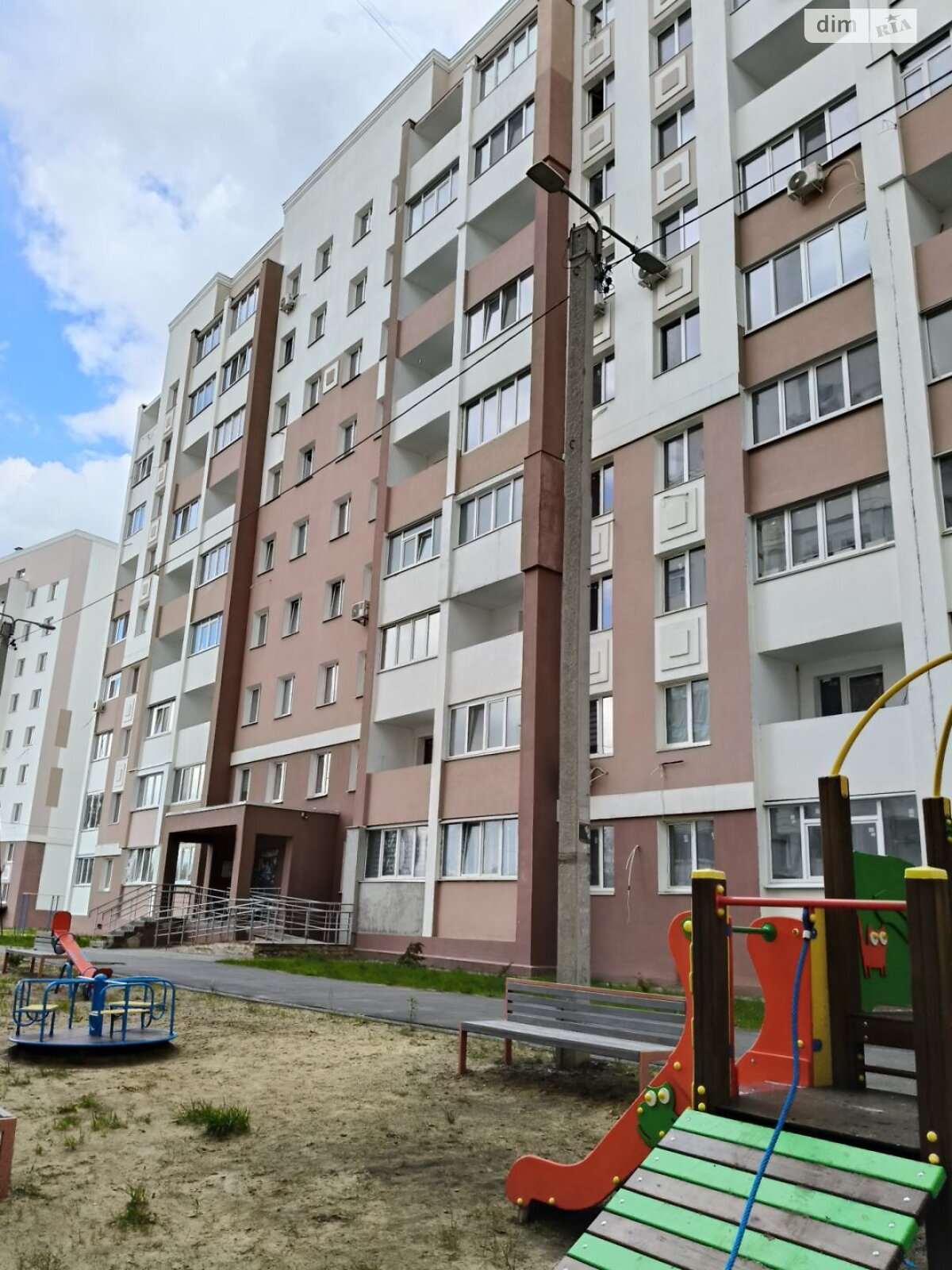 Продажа двухкомнатной квартиры в Харькове, на ул. Академика Барабашова, район Киевский фото 1 Продажа двухкомнатной квартиры в Харькове, на ул. Академика Барабашова, район Киевский фото 1