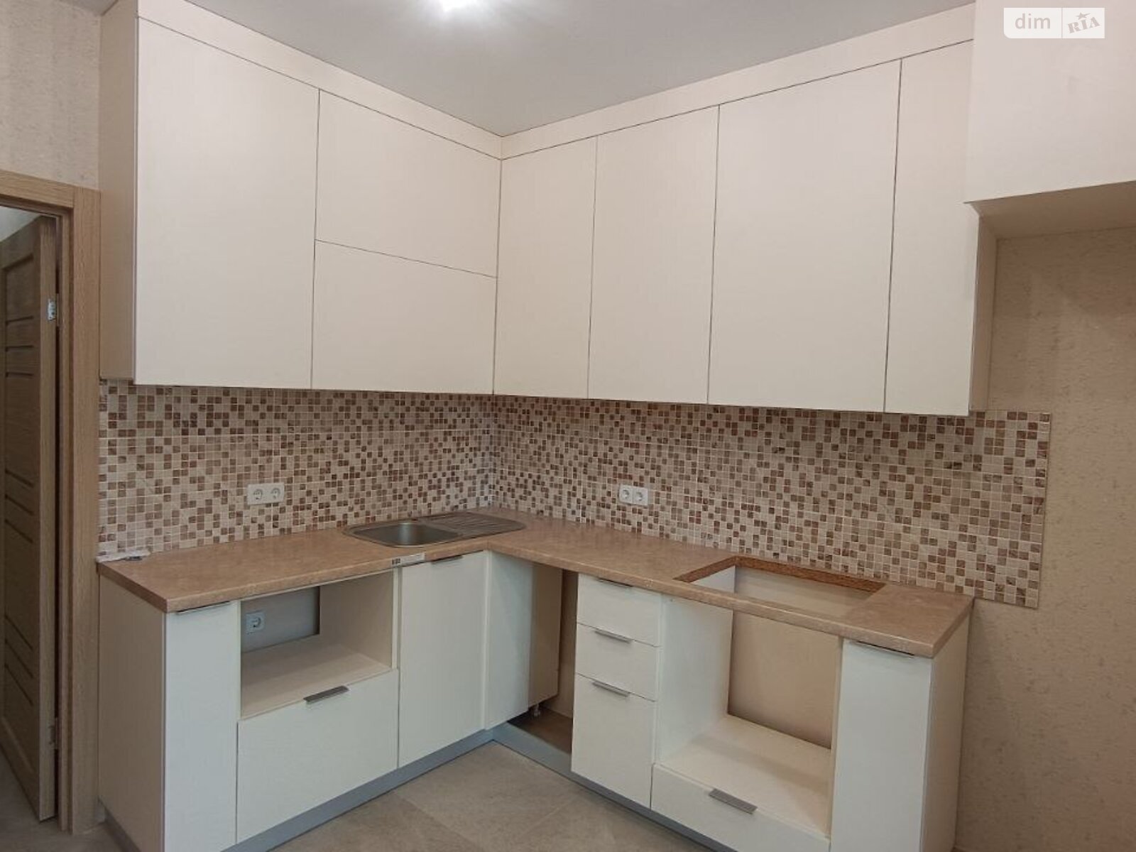 Продажа однокомнатной квартиры в Харькове, на ул. Академика Барабашова 12А, район Киевский фото 1 Продажа однокомнатной квартиры в Харькове, на ул. Академика Барабашова 12А, район Киевский фото 1
