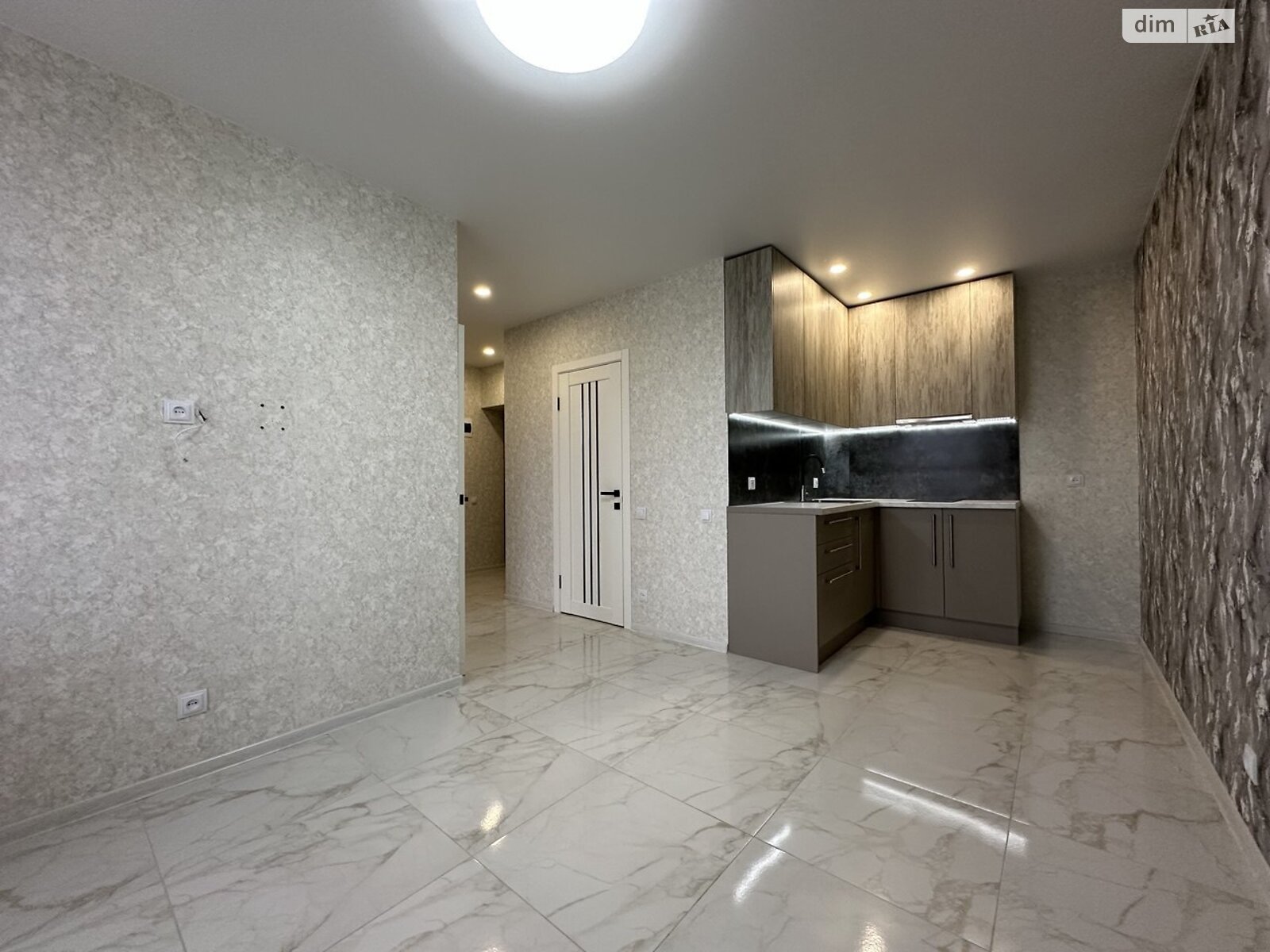 Продажа однокомнатной квартиры в Харькове, на ул. Академика Барабашова 10, район Киевский фото 1