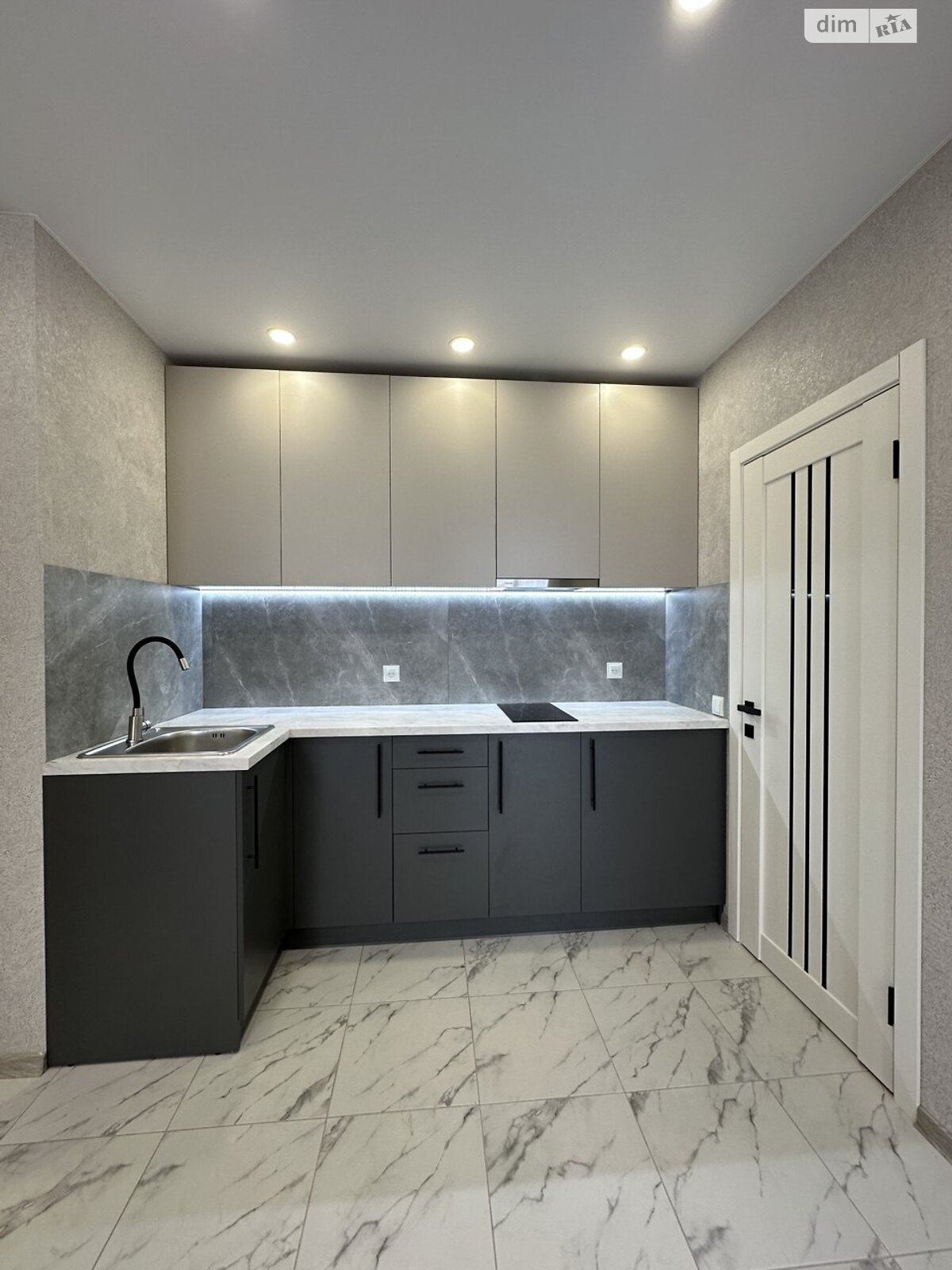 Продажа двухкомнатной квартиры в Харькове, на ул. Академика Барабашова 10А, район Киевский фото 1 Продажа двухкомнатной квартиры в Харькове, на ул. Академика Барабашова 10А, район Киевский фото 1