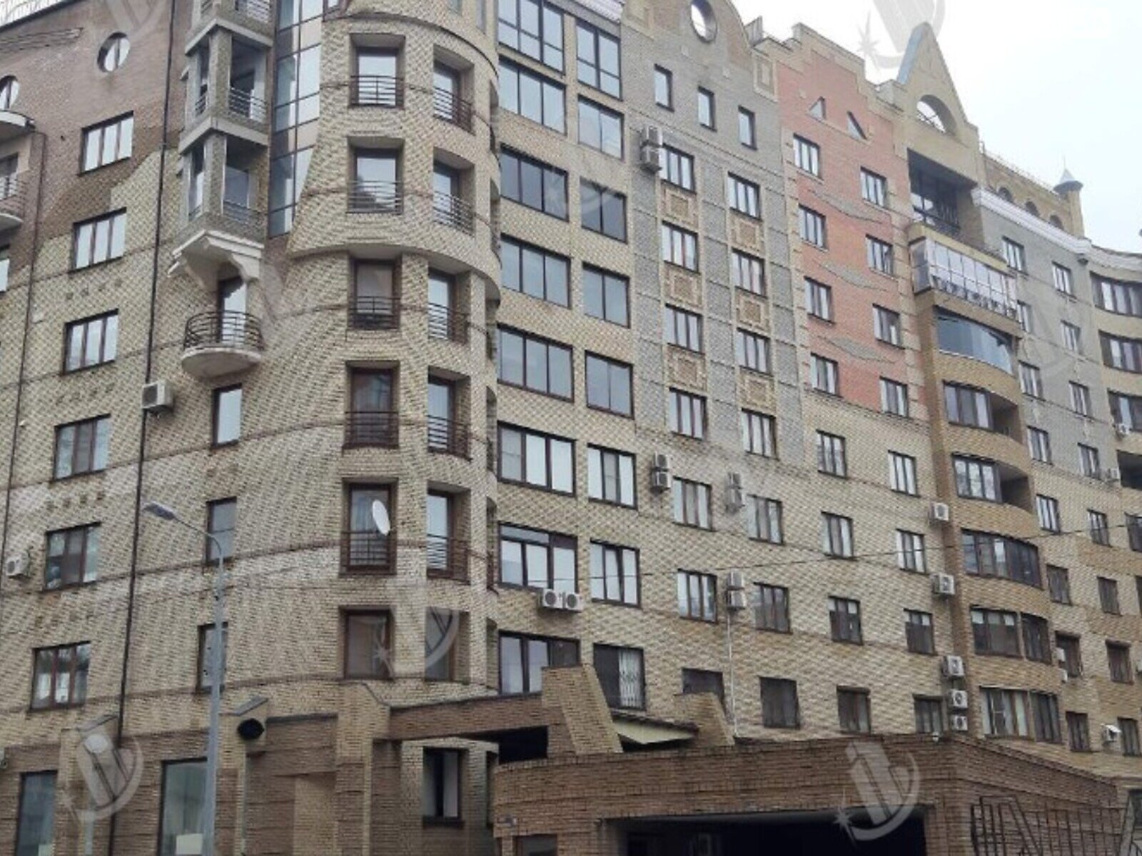 Продаж чотирикімнатної квартири в Харкові, на вул. Чернишевська 30, район Київський фото 1