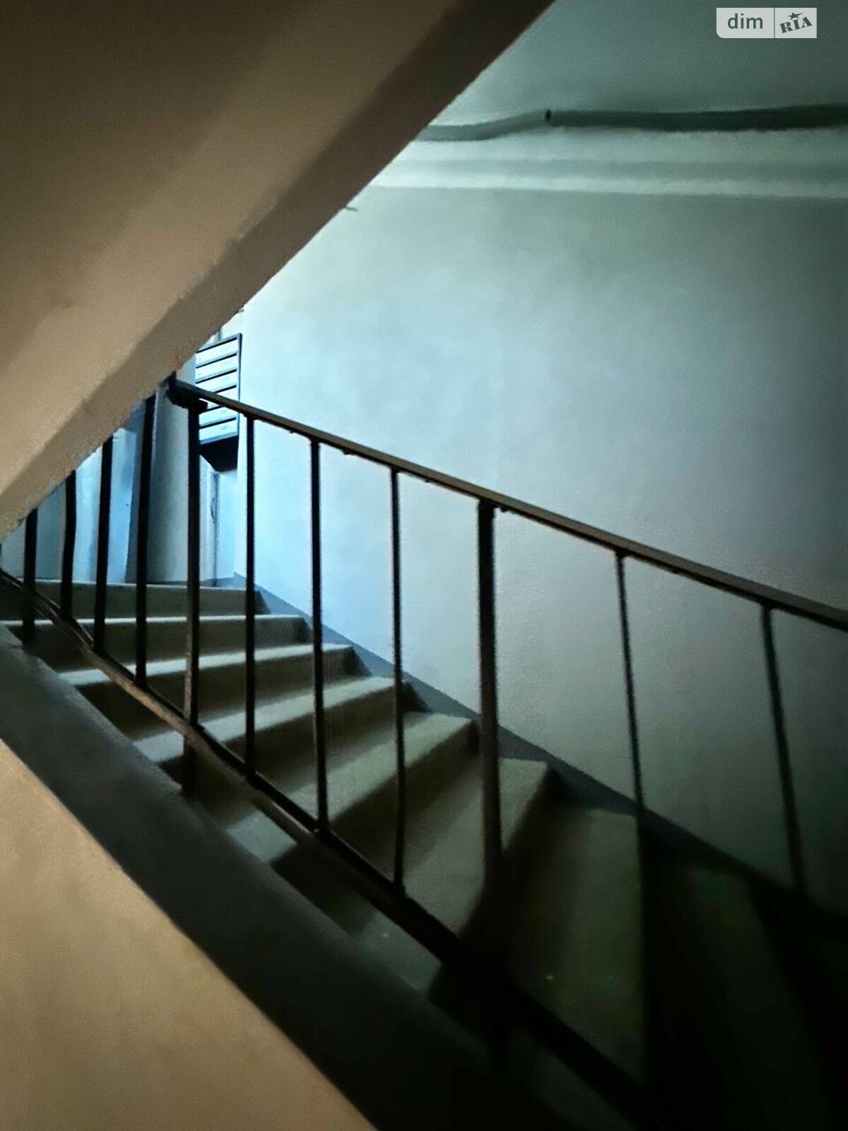 Продаж трикімнатної квартири в Харкові, на вул. Нескорених 12Г, район 522-ий мікрорайон фото 1 Продаж трикімнатної квартири в Харкові, на вул. Нескорених 12Г, район 522-ий мікрорайон фото 1