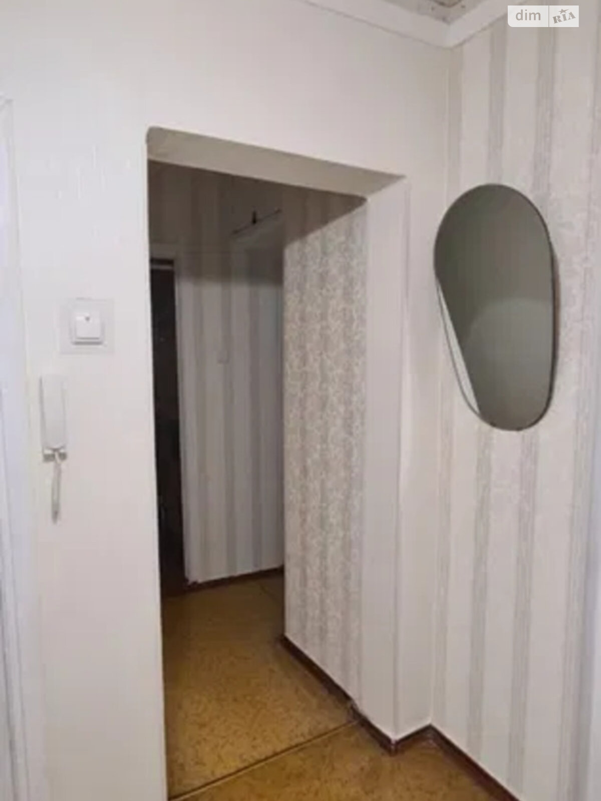 Продаж трикімнатної квартири в Харкові, на вул. Нескорених, район Київський фото 1