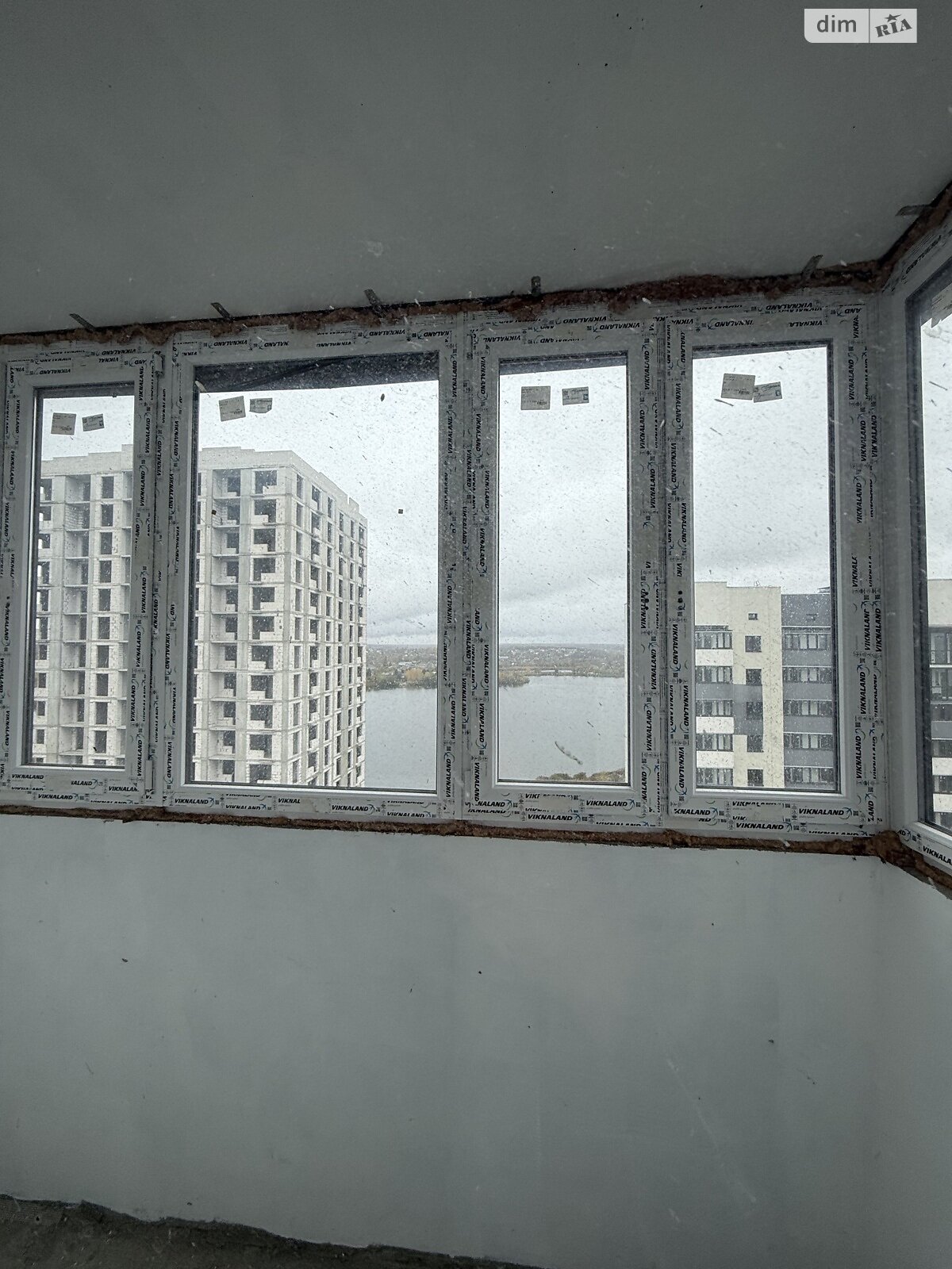 Продажа трехкомнатной квартиры в Харькове, на ул. Нескореных 1К, район Киевский фото 1