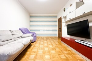 Продаж трикімнатної квартири в Харкові, на вул. Саперна 16, район Київський фото 2