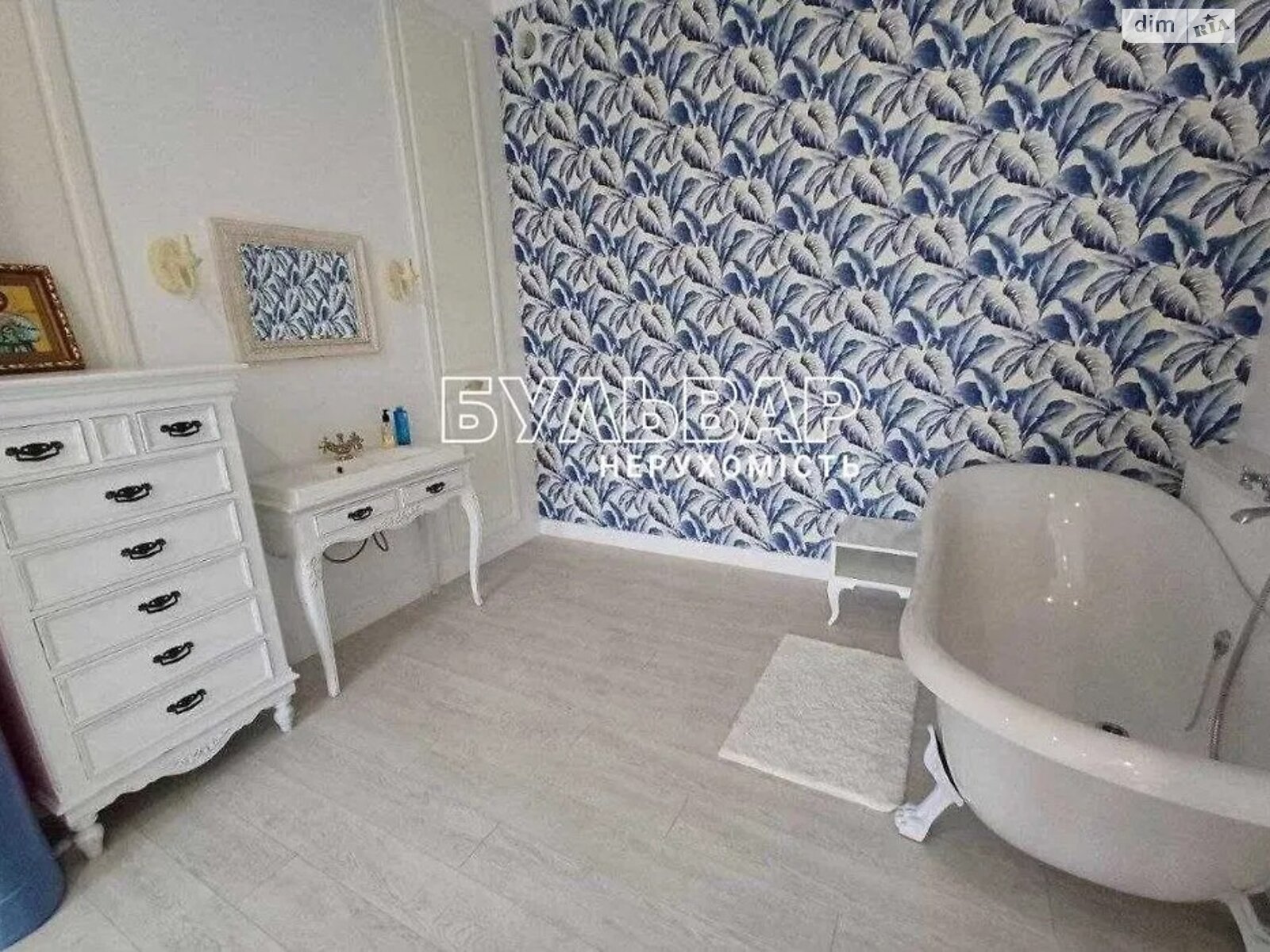 Продажа пятикомнатной квартиры в Харькове, на ул. Сумская 130Г, район Киевский фото 1 Продажа пятикомнатной квартиры в Харькове, на ул. Сумская 130Г, район Киевский фото 1