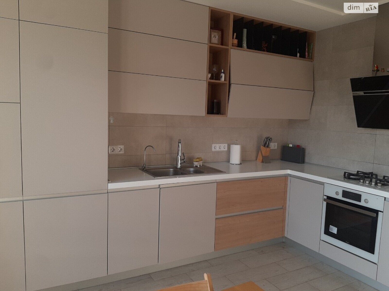 Продажа двухкомнатной квартиры в Харькове, на ул. Дача 55 55, район Киевский фото 1 Продажа двухкомнатной квартиры в Харькове, на ул. Дача 55 55, район Киевский фото 1