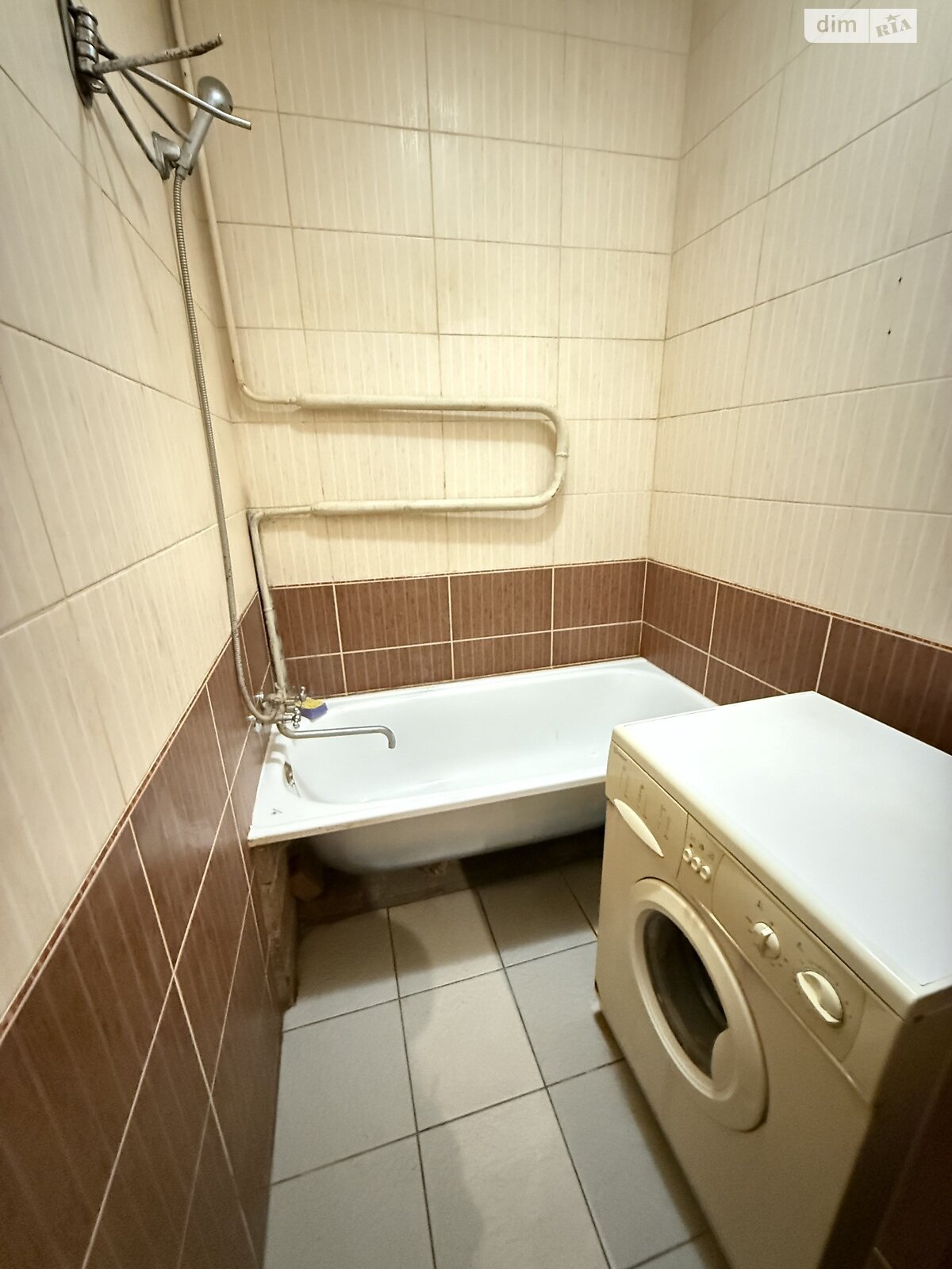 Продаж трикімнатної квартири в Харкові, на пр. Комунальний 20, фото 1