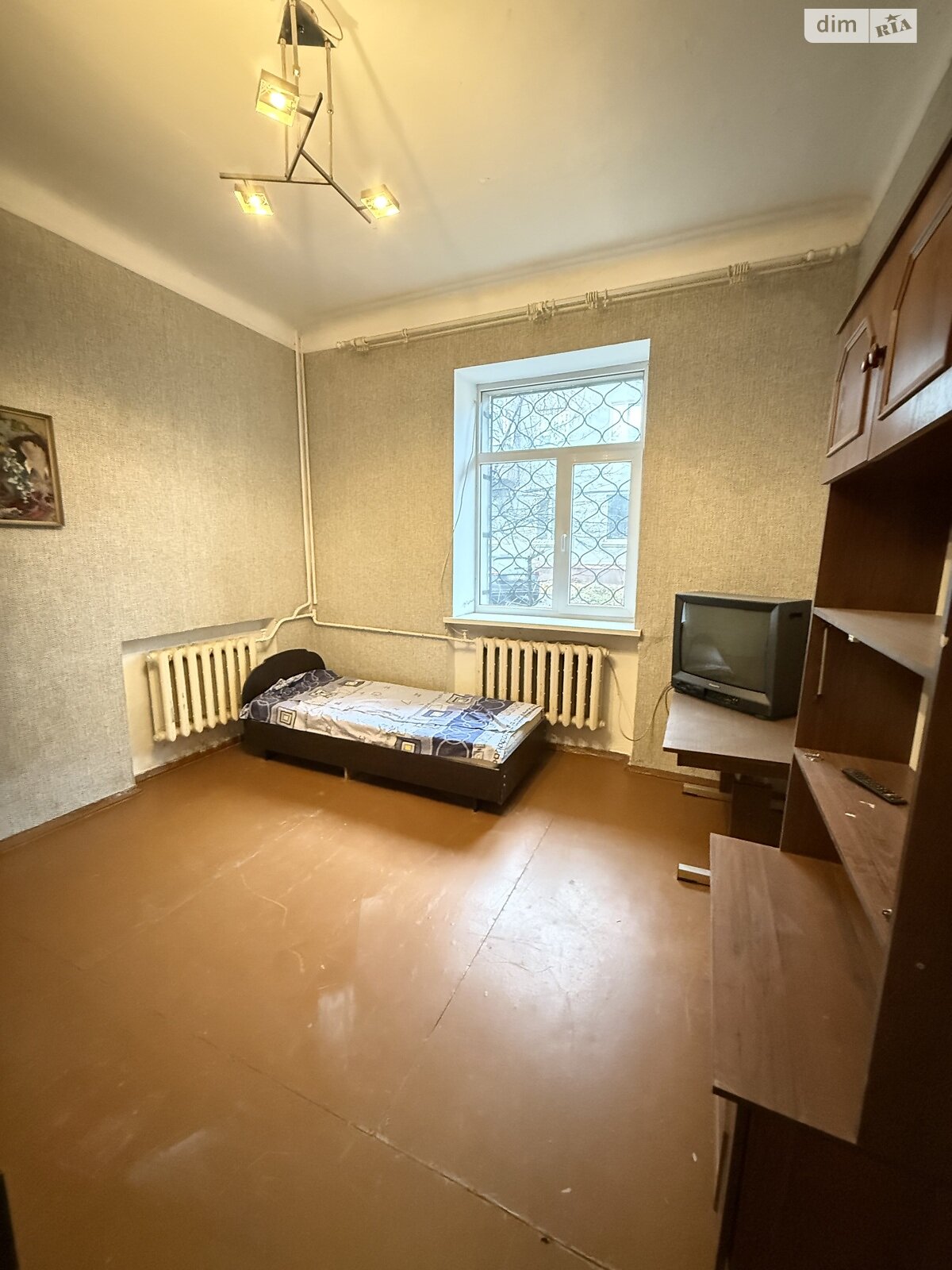 Продаж трикімнатної квартири в Харкові, на пр. Комунальний 20, фото 1