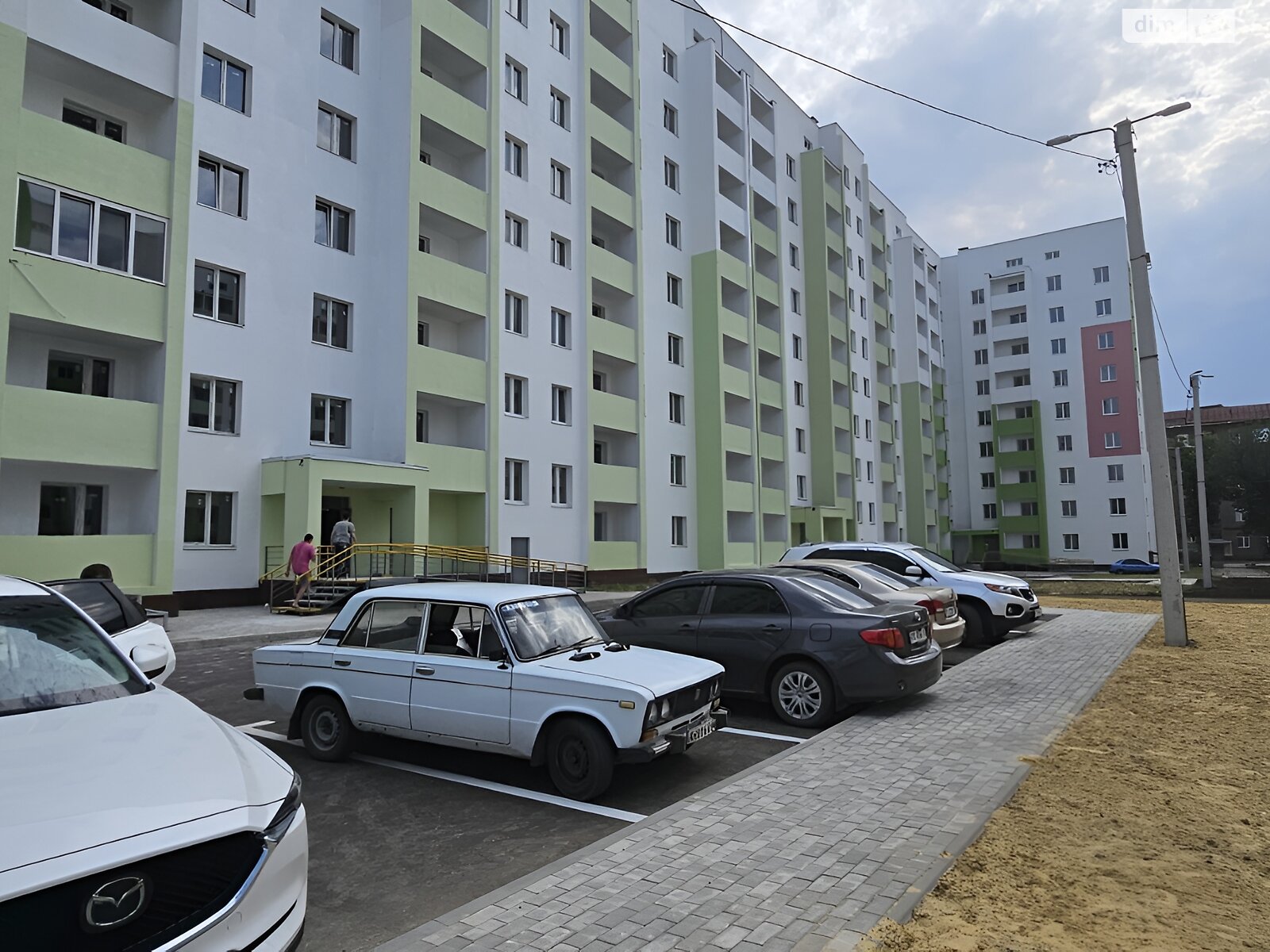 Продаж двокімнатної квартири в Харкові, на просп. Героїв Харкова 270, район Червоний промінь фото 1 Продаж двокімнатної квартири в Харкові, на просп. Героїв Харкова 270, район Червоний промінь фото 1