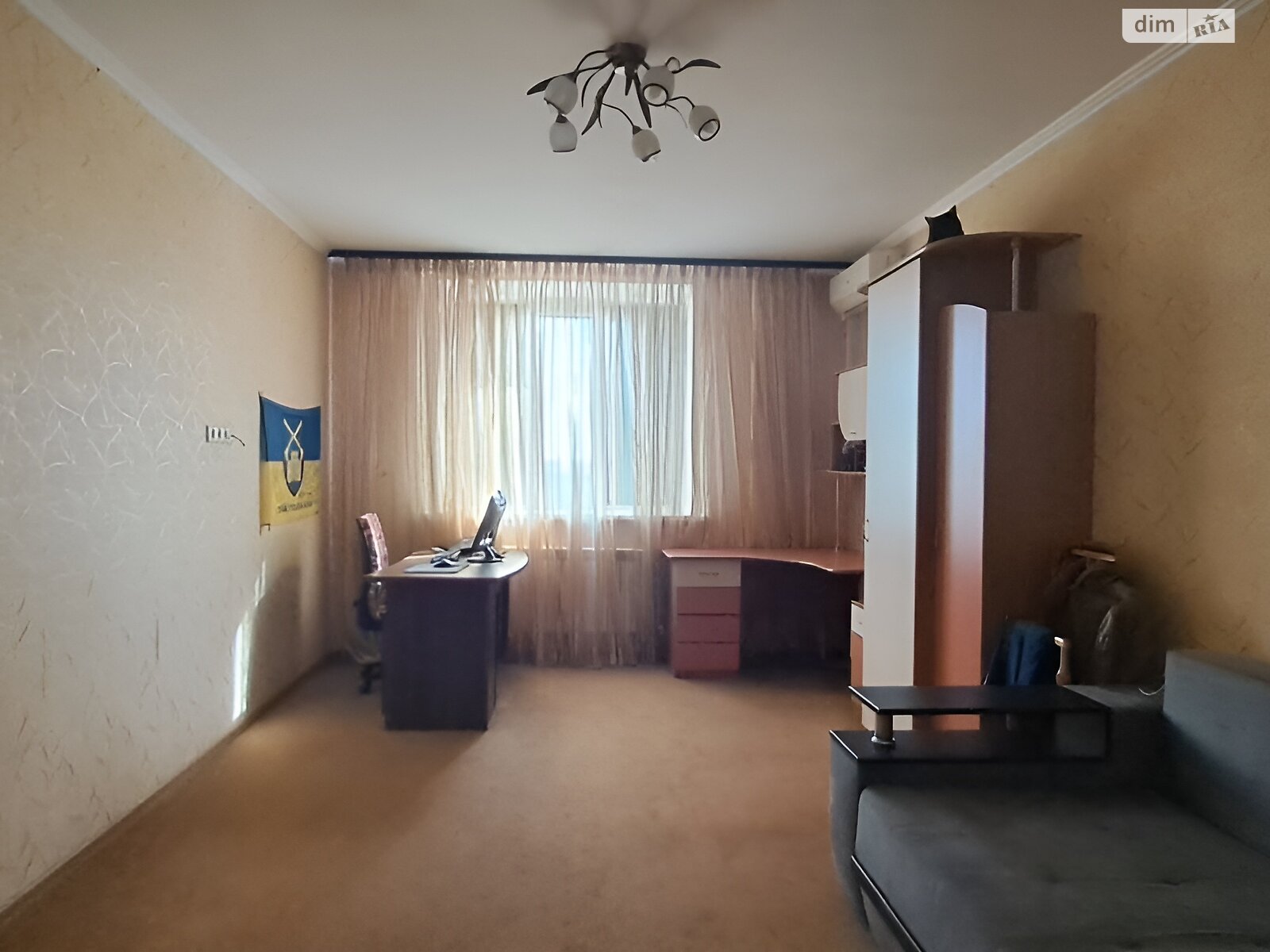 Продажа трехкомнатной квартиры в Харькове, на просп. Героев Харькова 128А, район Красный луч фото 1 Продажа трехкомнатной квартиры в Харькове, на просп. Героев Харькова 128А, район Красный луч фото 1