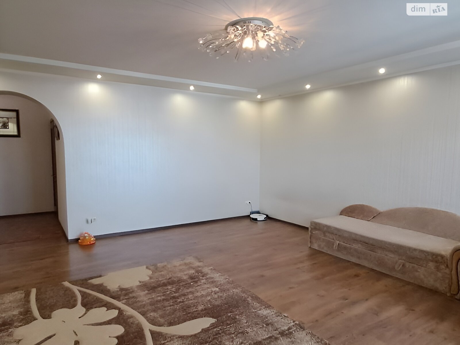 Продажа трехкомнатной квартиры в Харькове, на просп. Героев Харькова 128А, район Красный луч фото 1 Продажа трехкомнатной квартиры в Харькове, на просп. Героев Харькова 128А, район Красный луч фото 1
