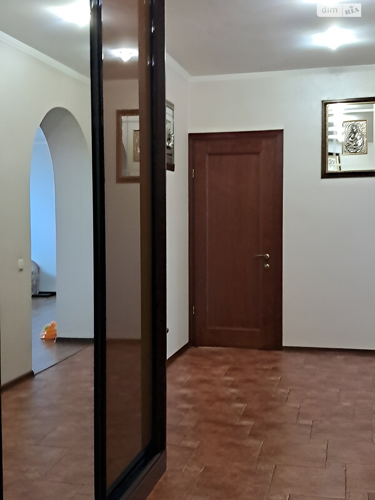 Продажа трехкомнатной квартиры в Харькове, на просп. Героев Харькова 128А, район Красный луч фото 1 Продажа трехкомнатной квартиры в Харькове, на просп. Героев Харькова 128А, район Красный луч фото 1