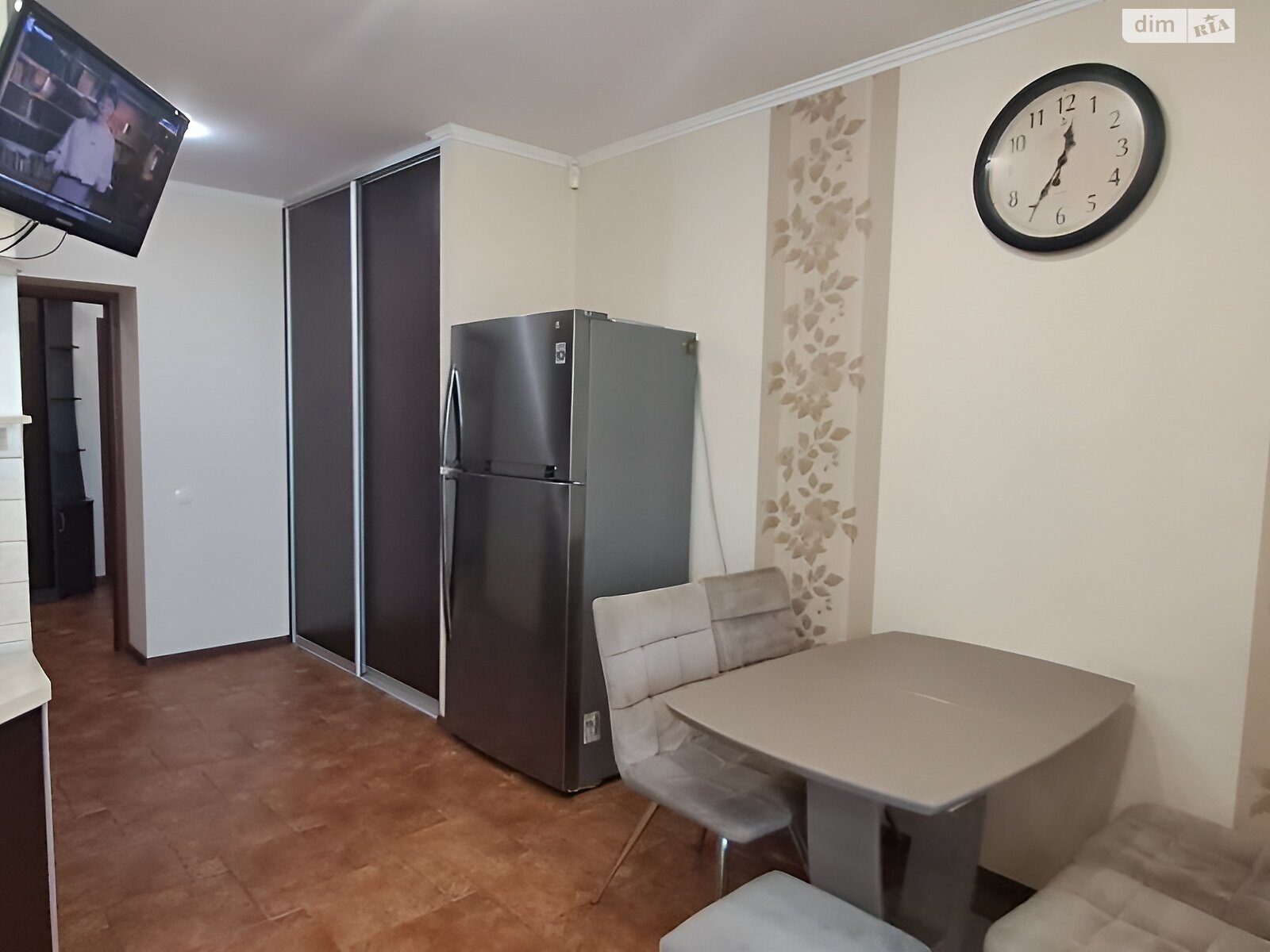 Продажа трехкомнатной квартиры в Харькове, на просп. Героев Харькова 128А, район Красный луч фото 1 Продажа трехкомнатной квартиры в Харькове, на просп. Героев Харькова 128А, район Красный луч фото 1