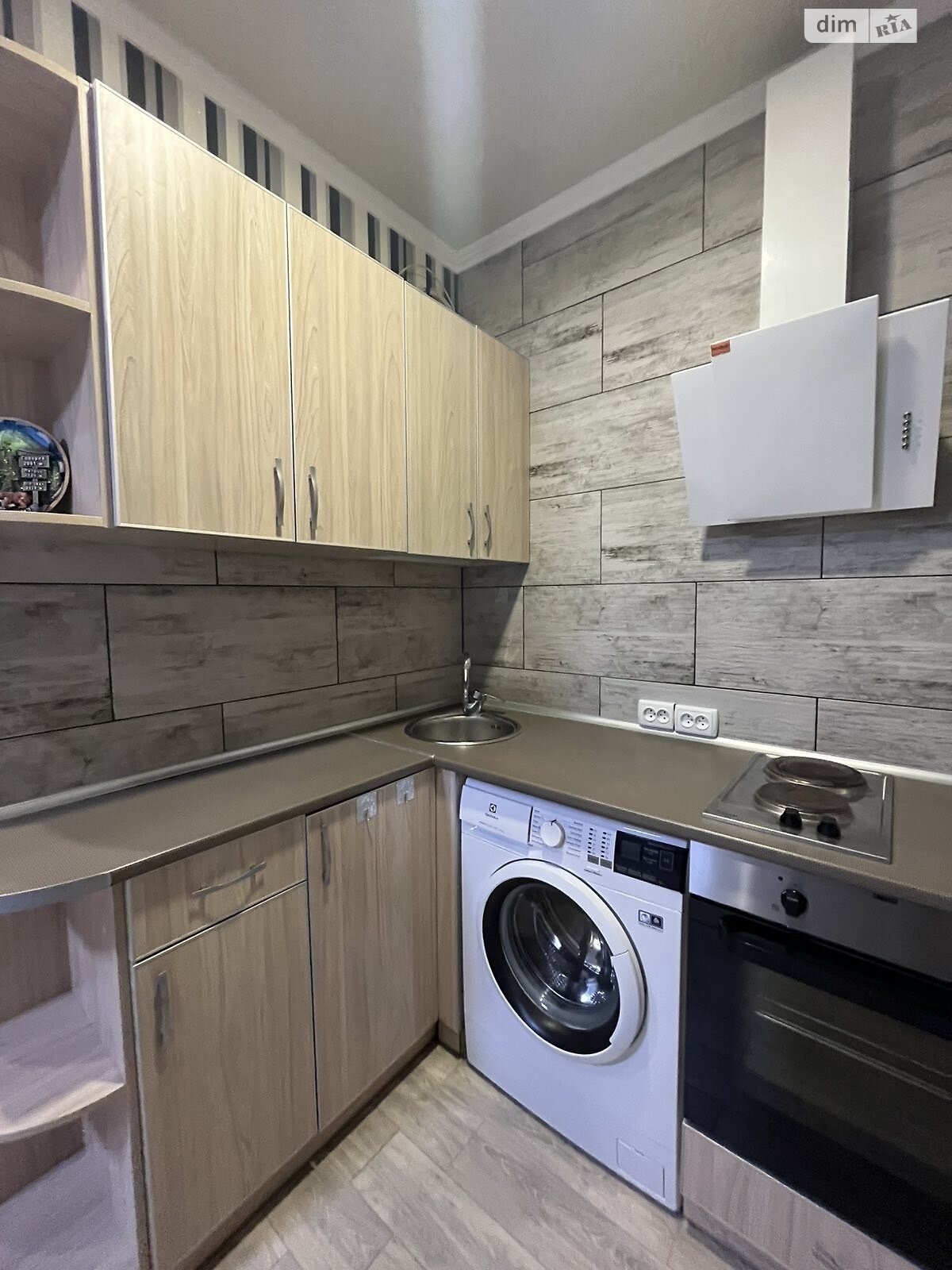 Продажа двухкомнатной квартиры в Харькове, на просп. Героев Харькова 124/3, район Красный луч фото 1 Продажа двухкомнатной квартиры в Харькове, на просп. Героев Харькова 124/3, район Красный луч фото 1