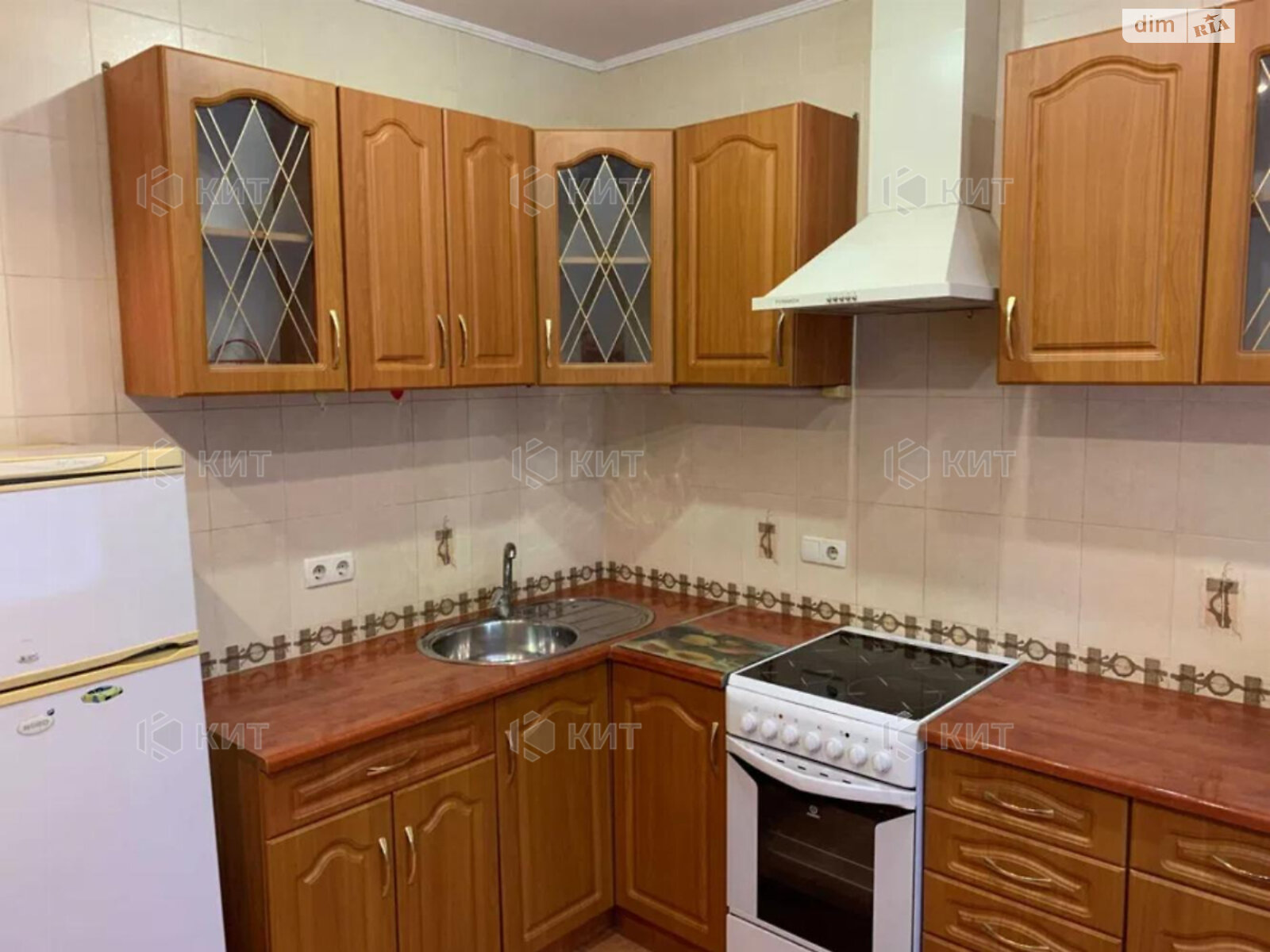 Продажа двухкомнатной квартиры в Харькове, на просп. Героев Харькова 128, район Красный луч фото 1 Продажа двухкомнатной квартиры в Харькове, на просп. Героев Харькова 128, район Красный луч фото 1