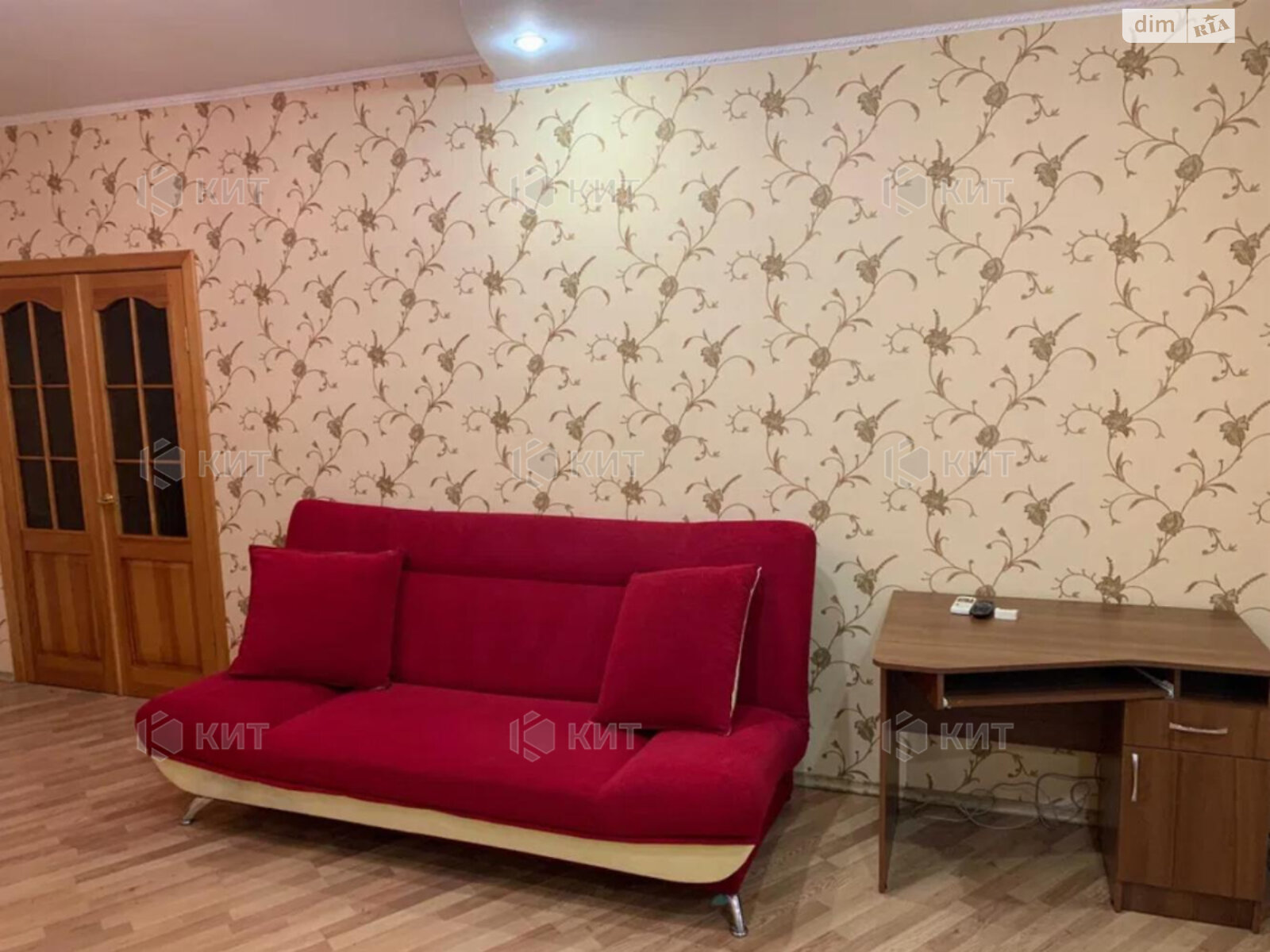 Продажа двухкомнатной квартиры в Харькове, на просп. Героев Харькова 128, район Красный луч фото 1 Продажа двухкомнатной квартиры в Харькове, на просп. Героев Харькова 128, район Красный луч фото 1