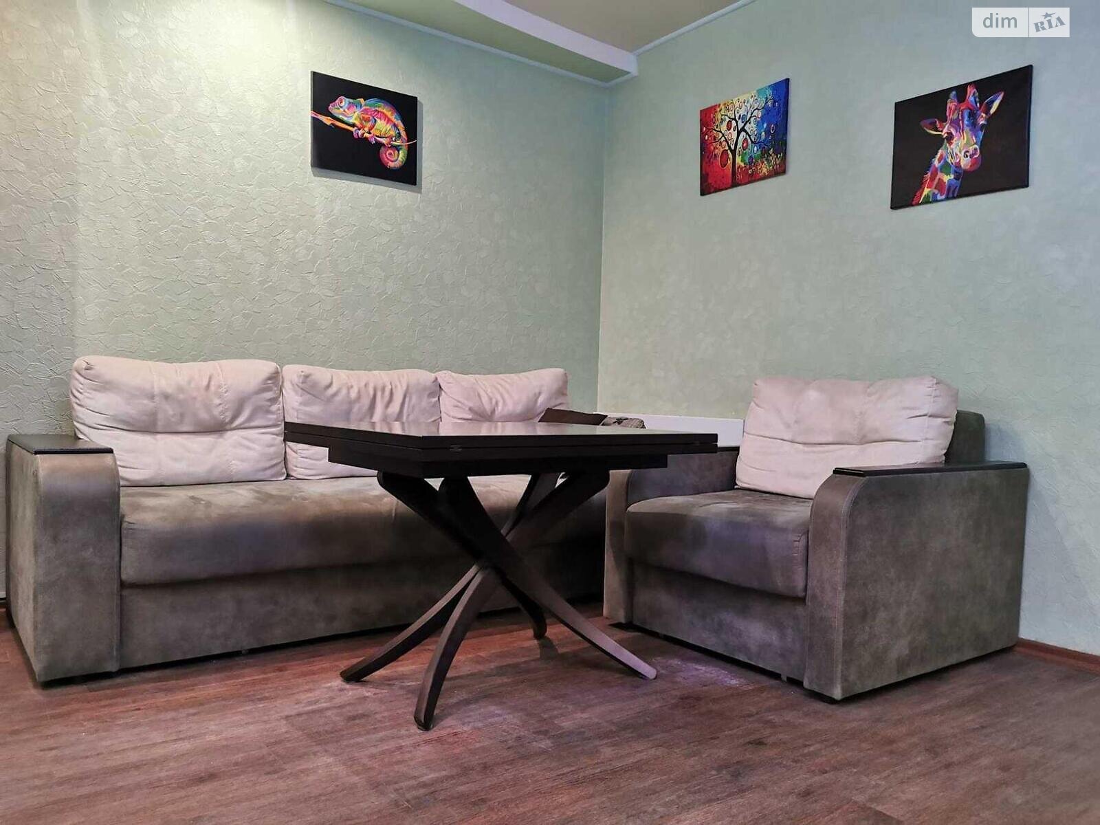 Продаж трикімнатної квартири в Харкові, на просп. Героїв Харкова 128А, район Червоний промінь фото 1