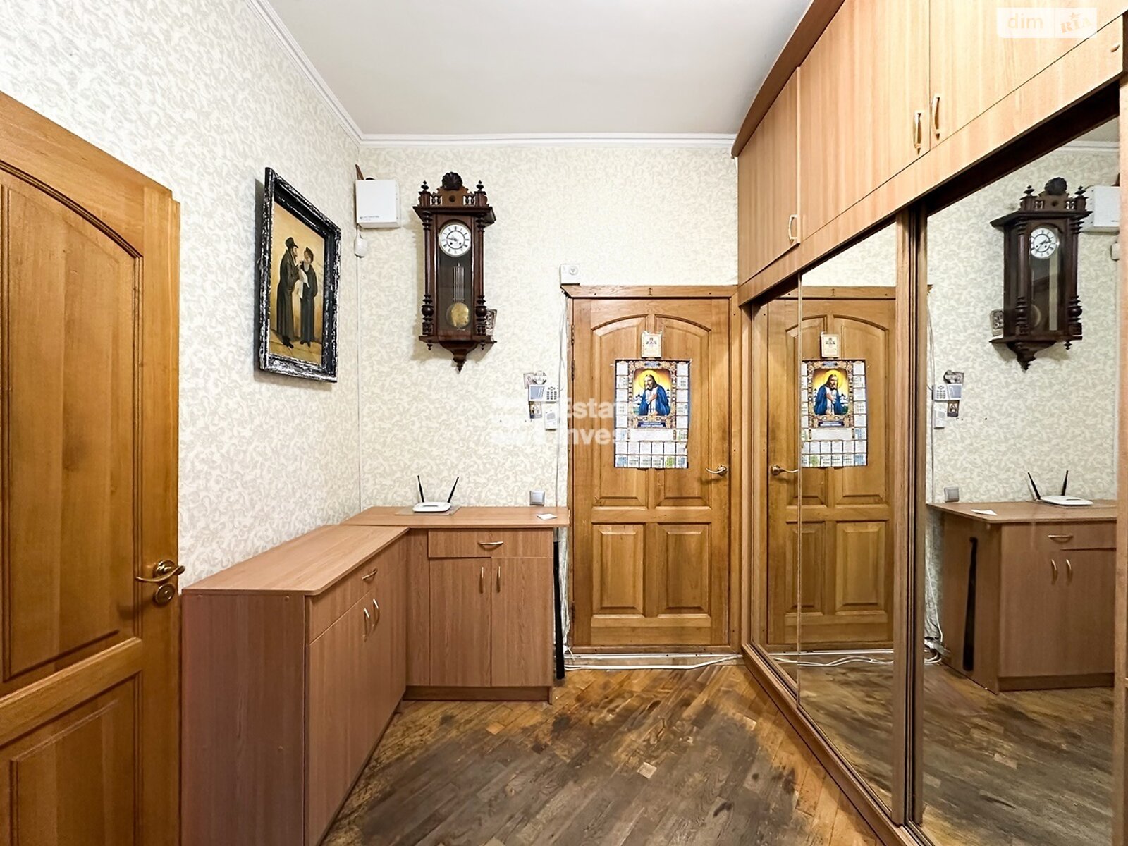 Продажа четырехкомнатной квартиры в Харькове, на пер. Кравцова 4, фото 1 Продажа четырехкомнатной квартиры в Харькове, на пер. Кравцова 4, фото 1