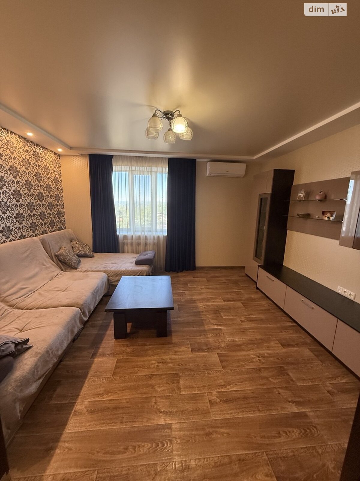 Продажа двухкомнатной квартиры в Харькове, на ул. Бажана Николая 8, фото 1 Продажа двухкомнатной квартиры в Харькове, на ул. Бажана Николая 8, фото 1