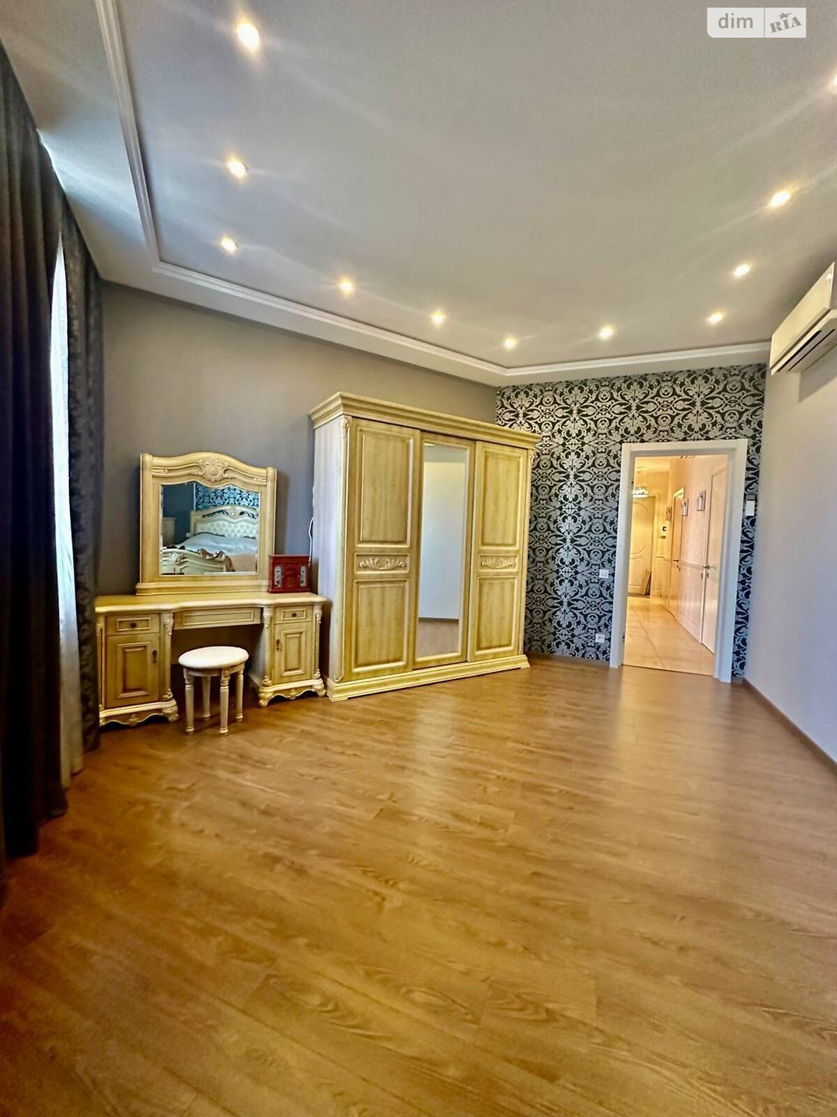 Продаж трикімнатної квартири в Харкові, на вул. Культури 22В, фото 1 Продаж трикімнатної квартири в Харкові, на вул. Культури 22В, фото 1