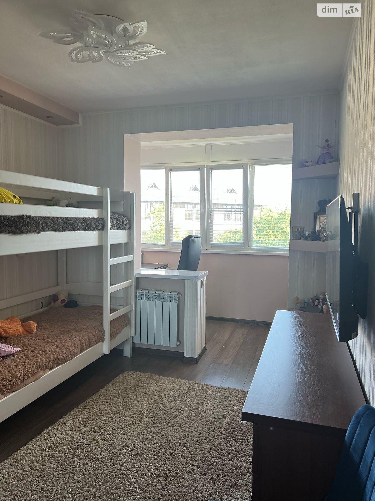 Продаж трикімнатної квартири в Харкові, на вул. Чугуївська 33, район Левада фото 1 Продаж трикімнатної квартири в Харкові, на вул. Чугуївська 33, район Левада фото 1