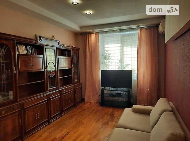 Продажа трехкомнатной квартиры в Харькове, на просп. Гагарина 1, район Левада фото 1 Продажа трехкомнатной квартиры в Харькове, на просп. Гагарина 1, район Левада фото 1