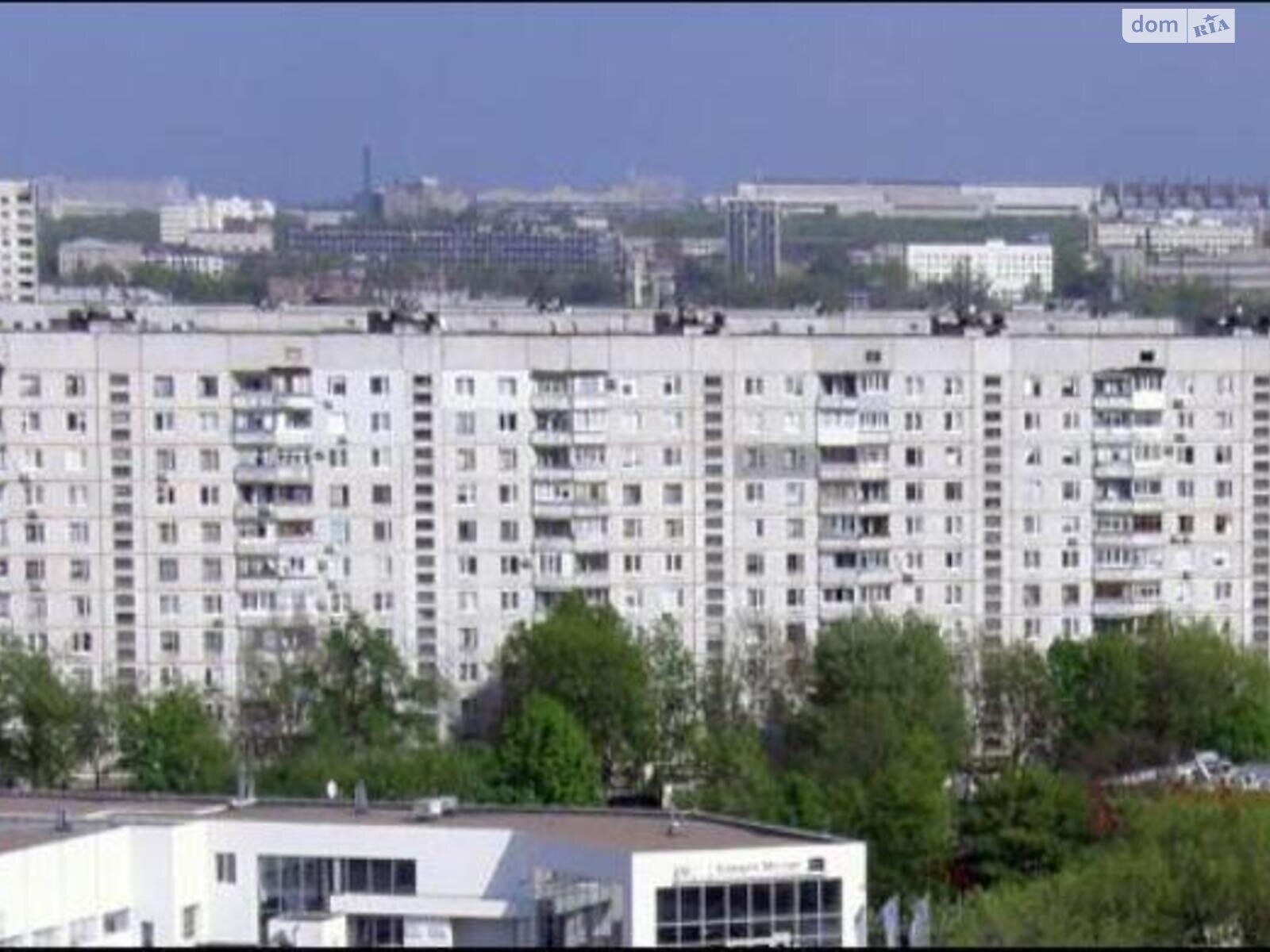 Продажа трехкомнатной квартиры в Харькове, на просп. Гагарина 39, район Слободской фото 1