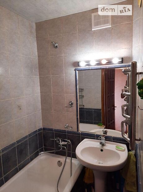 Продажа трехкомнатной квартиры в Харькове, на просп. Гагарина 39, район Слободской фото 1 Продажа трехкомнатной квартиры в Харькове, на просп. Гагарина 39, район Слободской фото 1