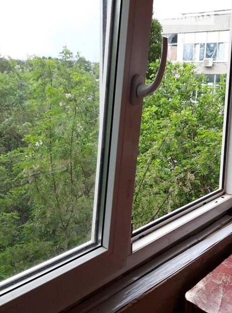Продажа трехкомнатной квартиры в Харькове, на просп. Гагарина 94, район Левада фото 1 Продажа трехкомнатной квартиры в Харькове, на просп. Гагарина 94, район Левада фото 1