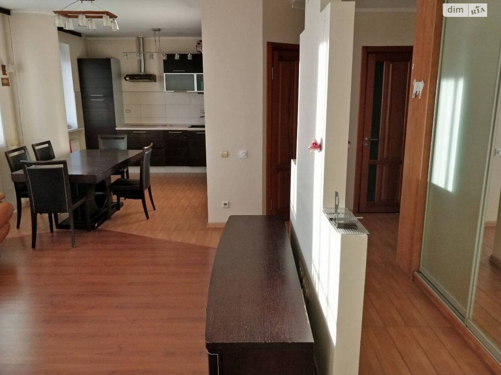 Продаж трикімнатної квартири в Харкові, на вул. Гагаріна 41/2, район Левада фото 1 Продаж трикімнатної квартири в Харкові, на вул. Гагаріна 41/2, район Левада фото 1