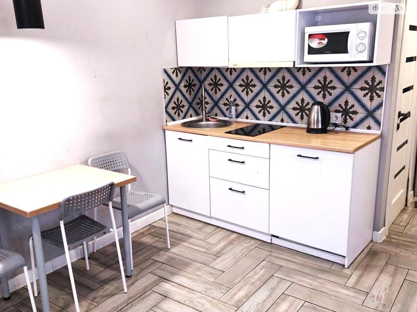 Продаж двокімнатної квартири в Харкові, на вул. Греківська 9, кв. 21, район Левада фото 1 Продаж двокімнатної квартири в Харкові, на вул. Греківська 9, кв. 21, район Левада фото 1
