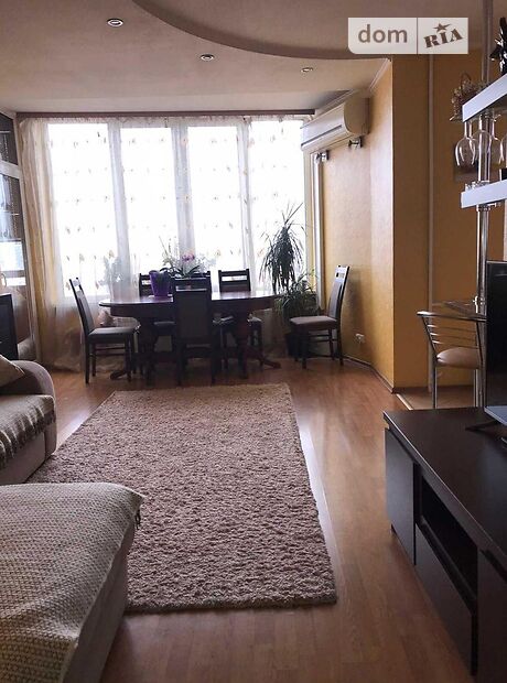 Продажа трехкомнатной квартиры в Харькове, на наб. Гимназическая 22, район Левада фото 1 Продажа трехкомнатной квартиры в Харькове, на наб. Гимназическая 22, район Левада фото 1